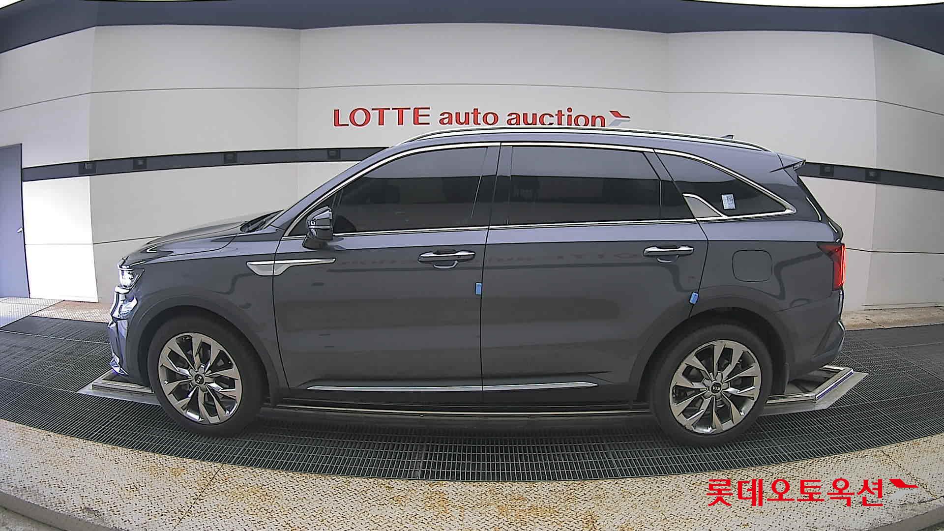 2021 - kia sorento
