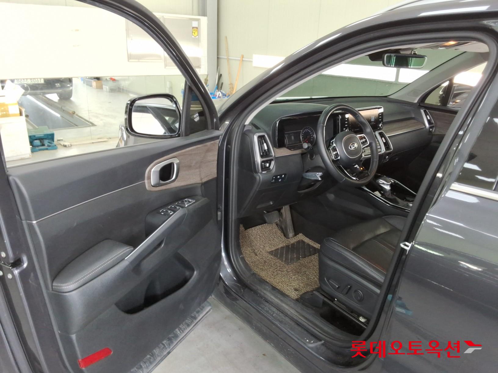 2021 - kia sorento