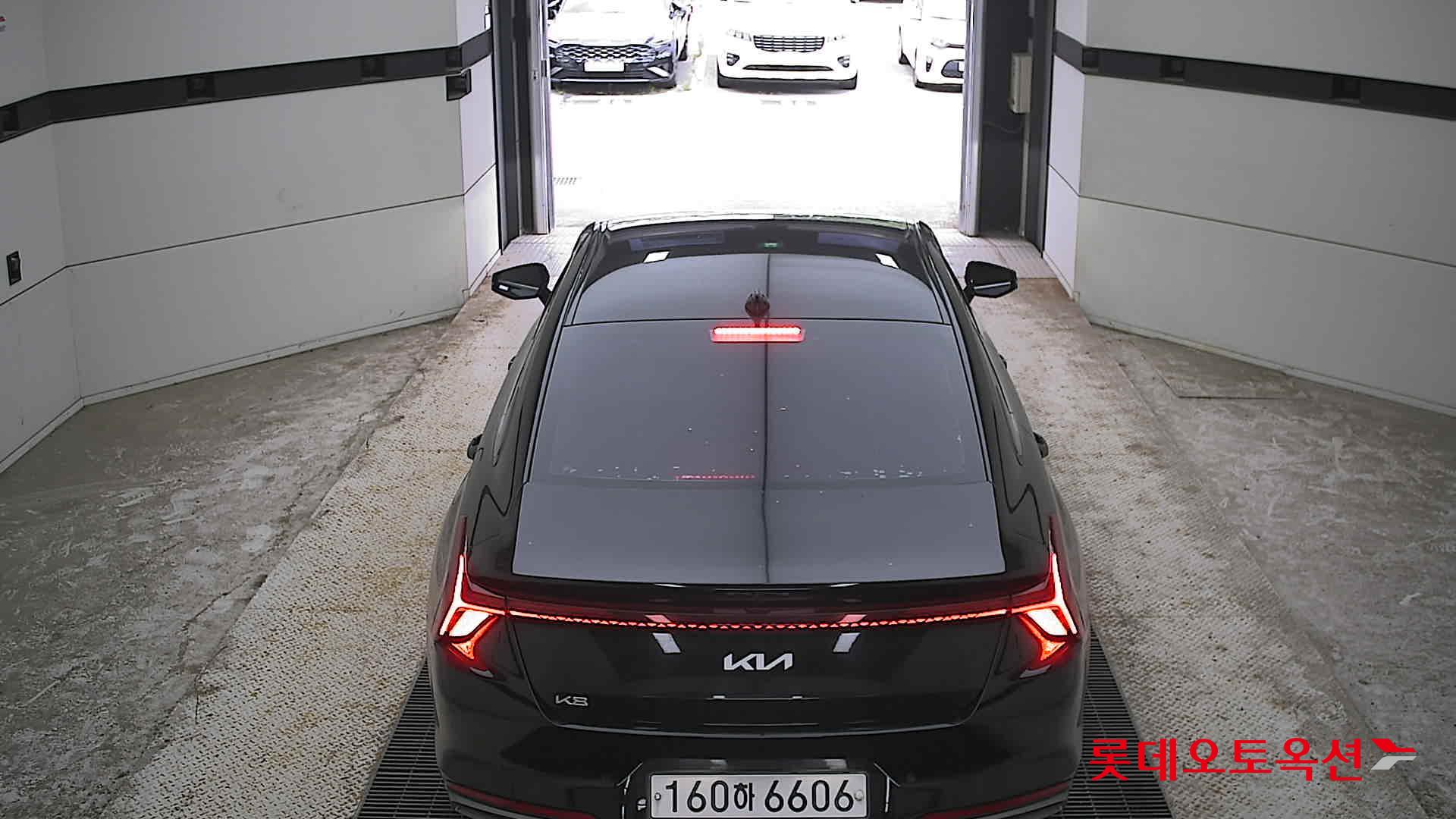 2022 - kia k8
