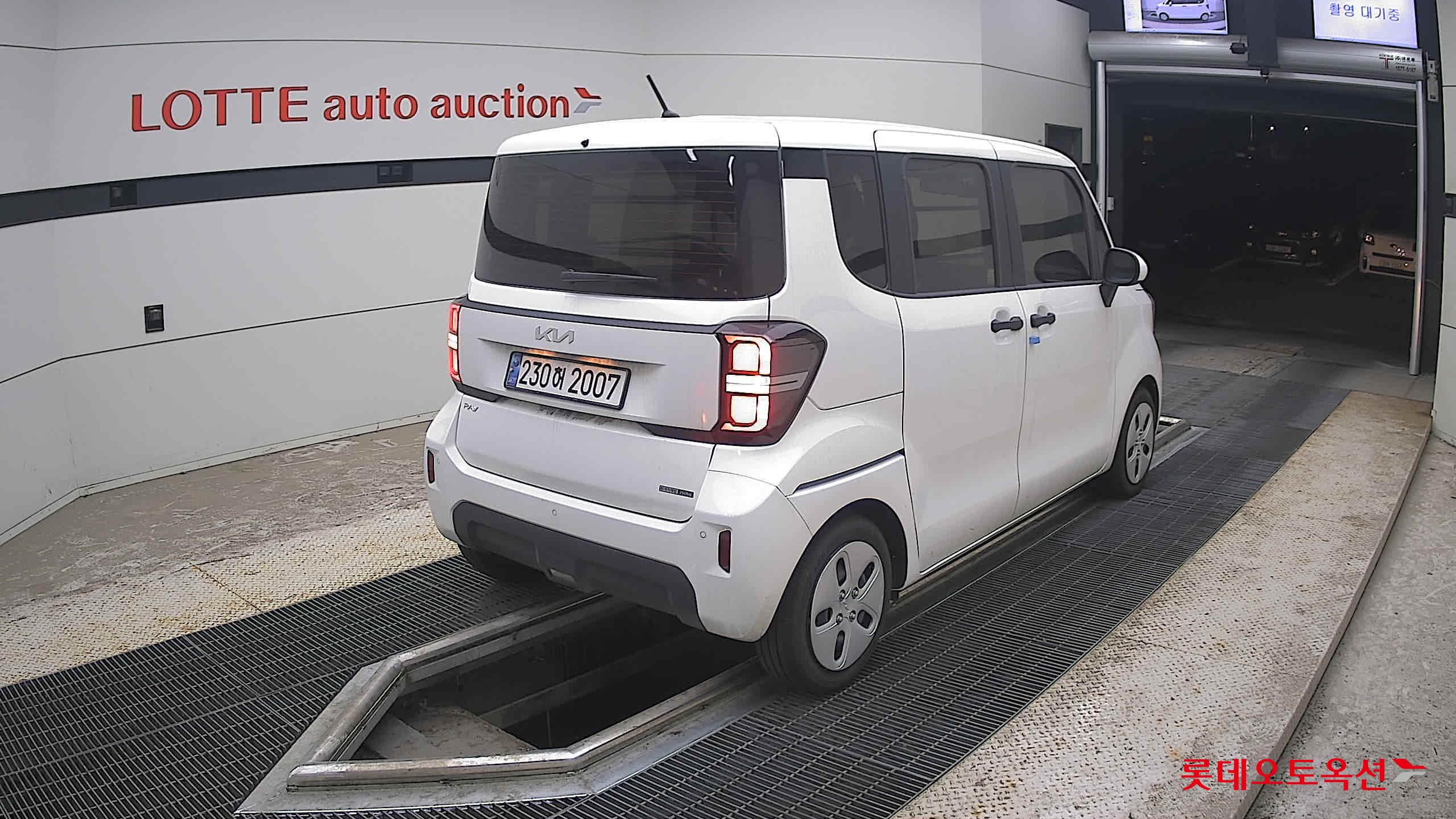 2025 - kia ray