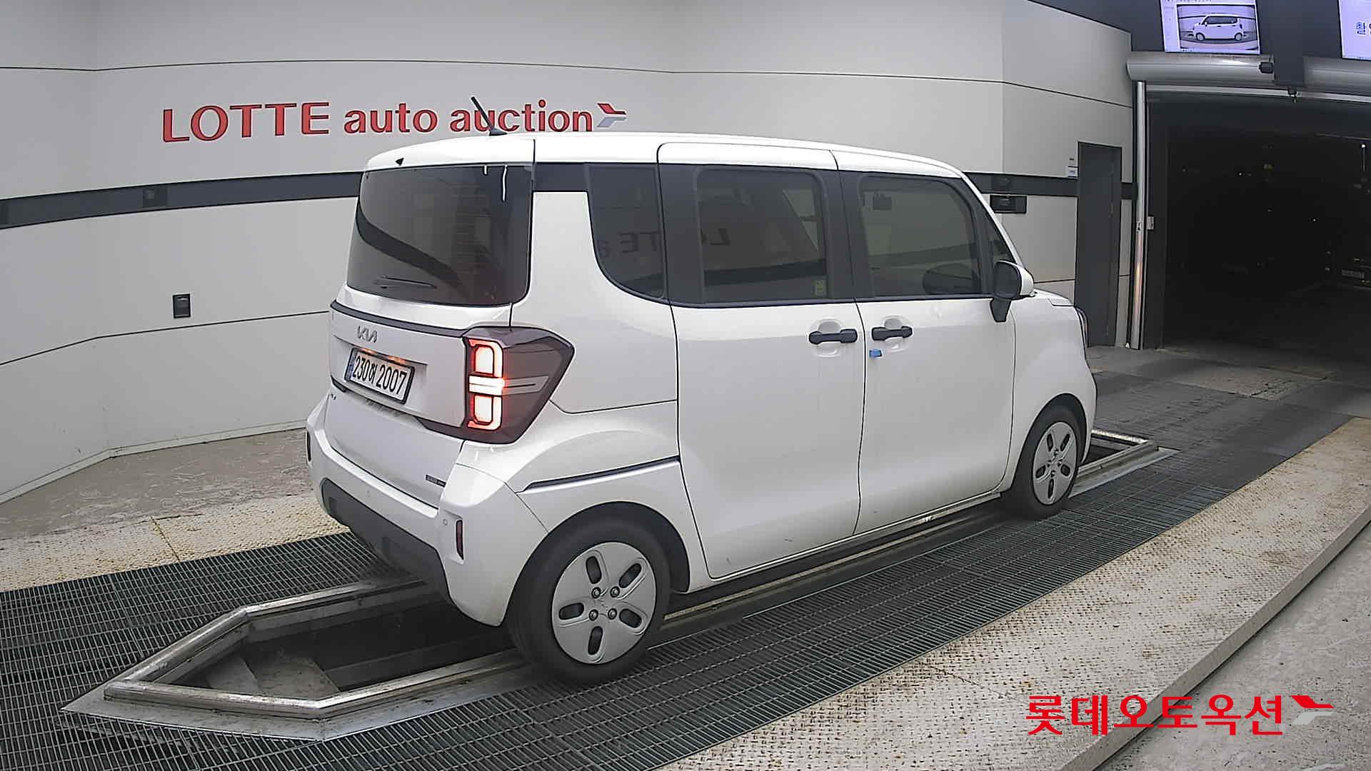 2025 - kia ray