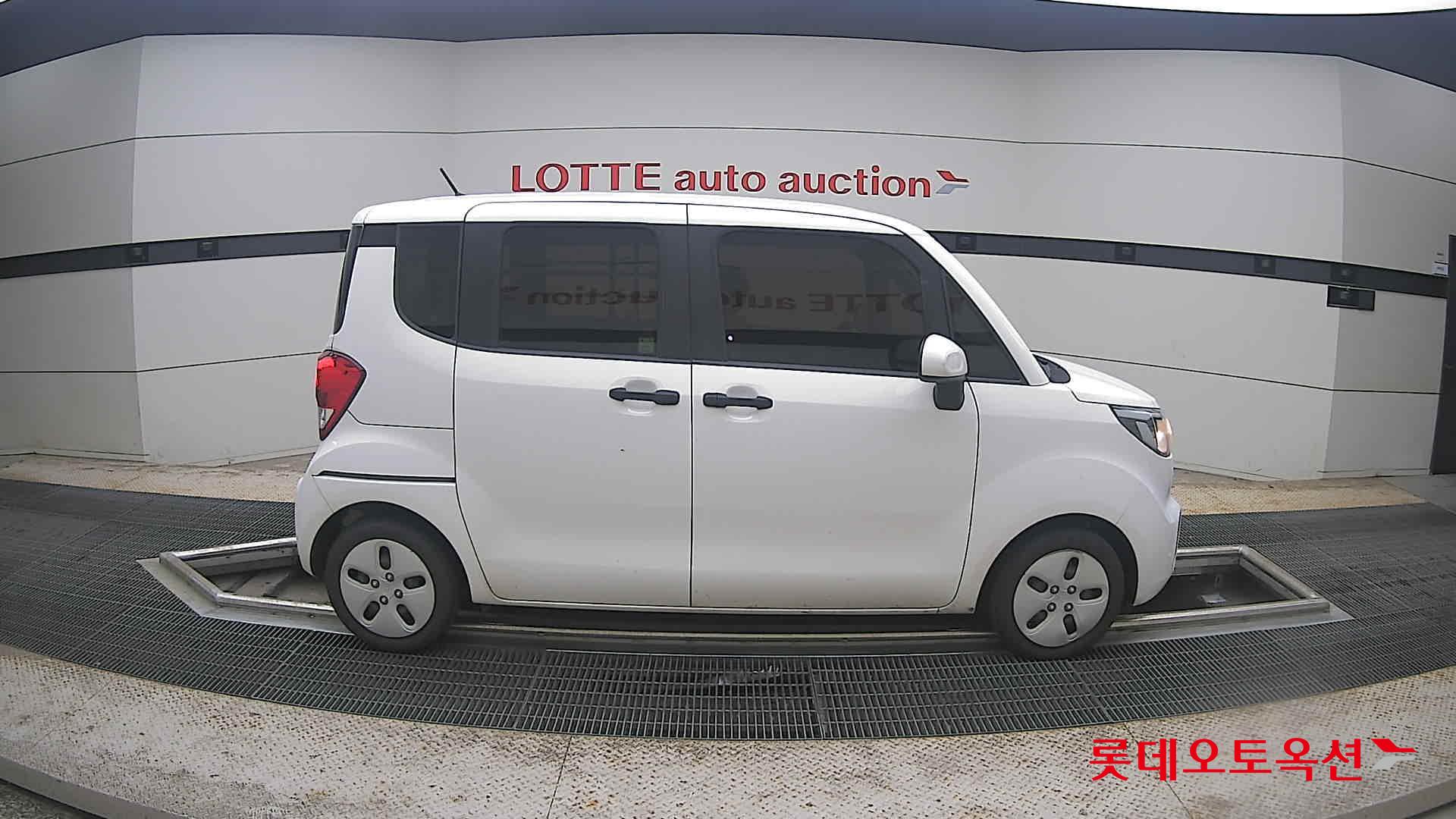2022 - kia ray