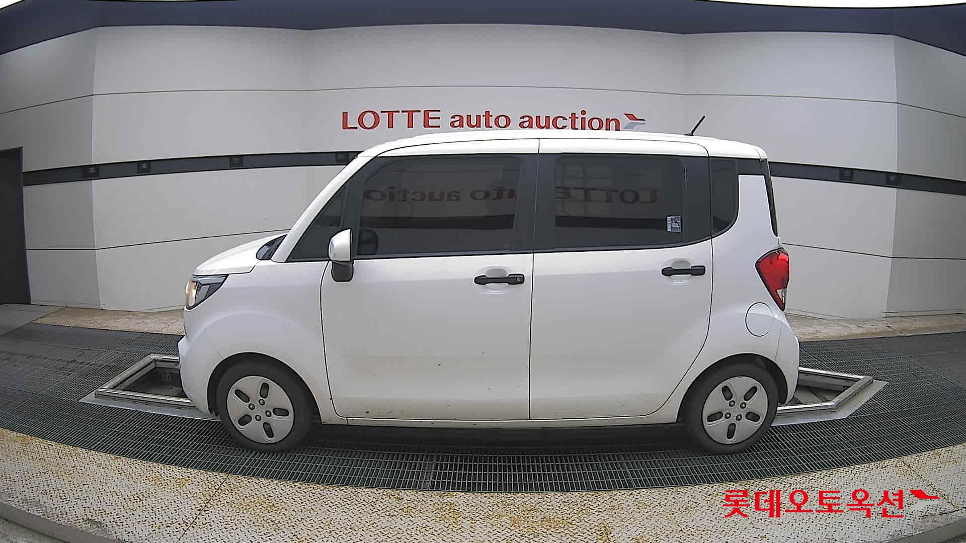 2022 - kia ray