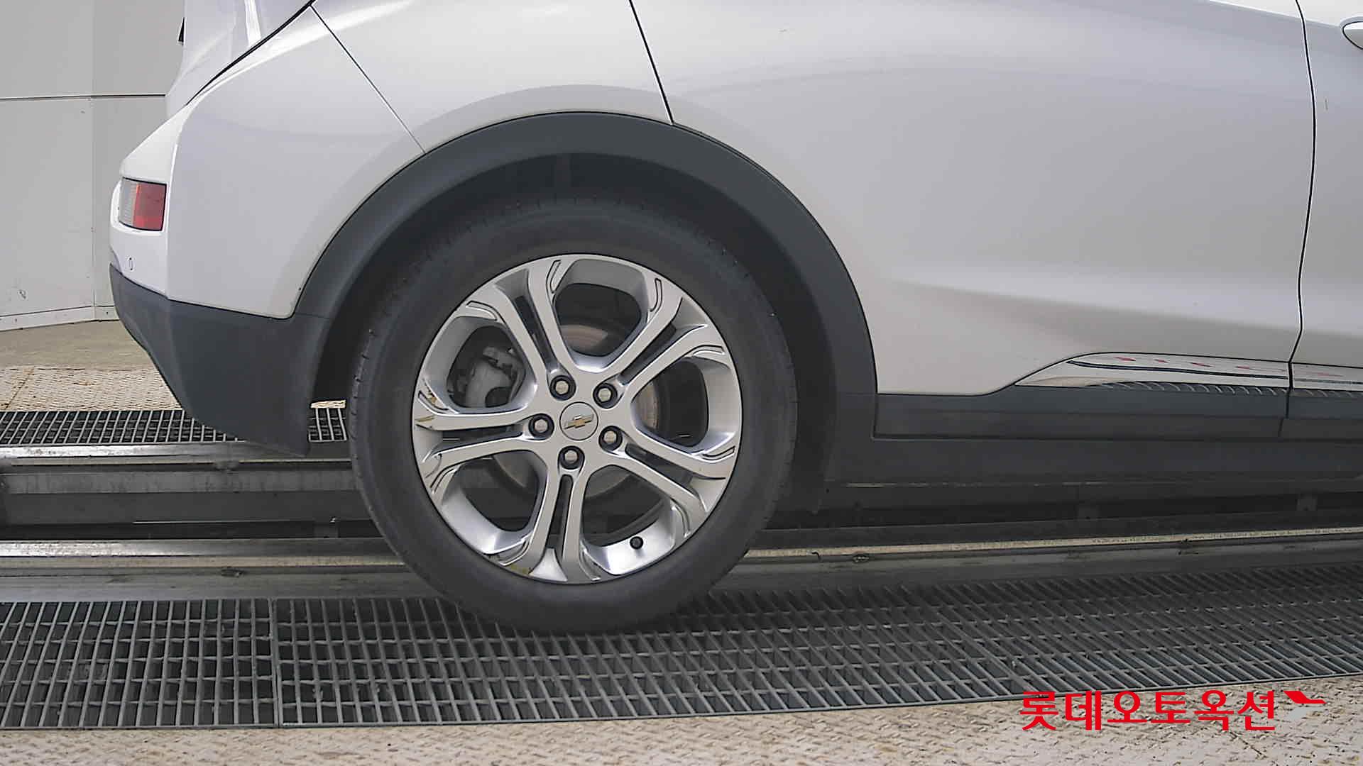 2019 - chevrolet bolt