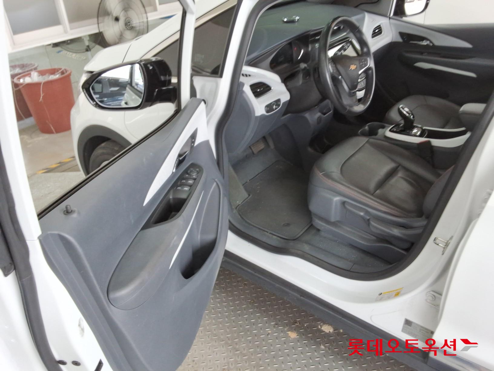 2019 - chevrolet bolt