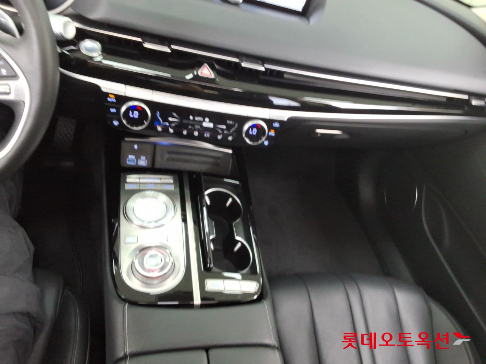 2021 - genesis g80