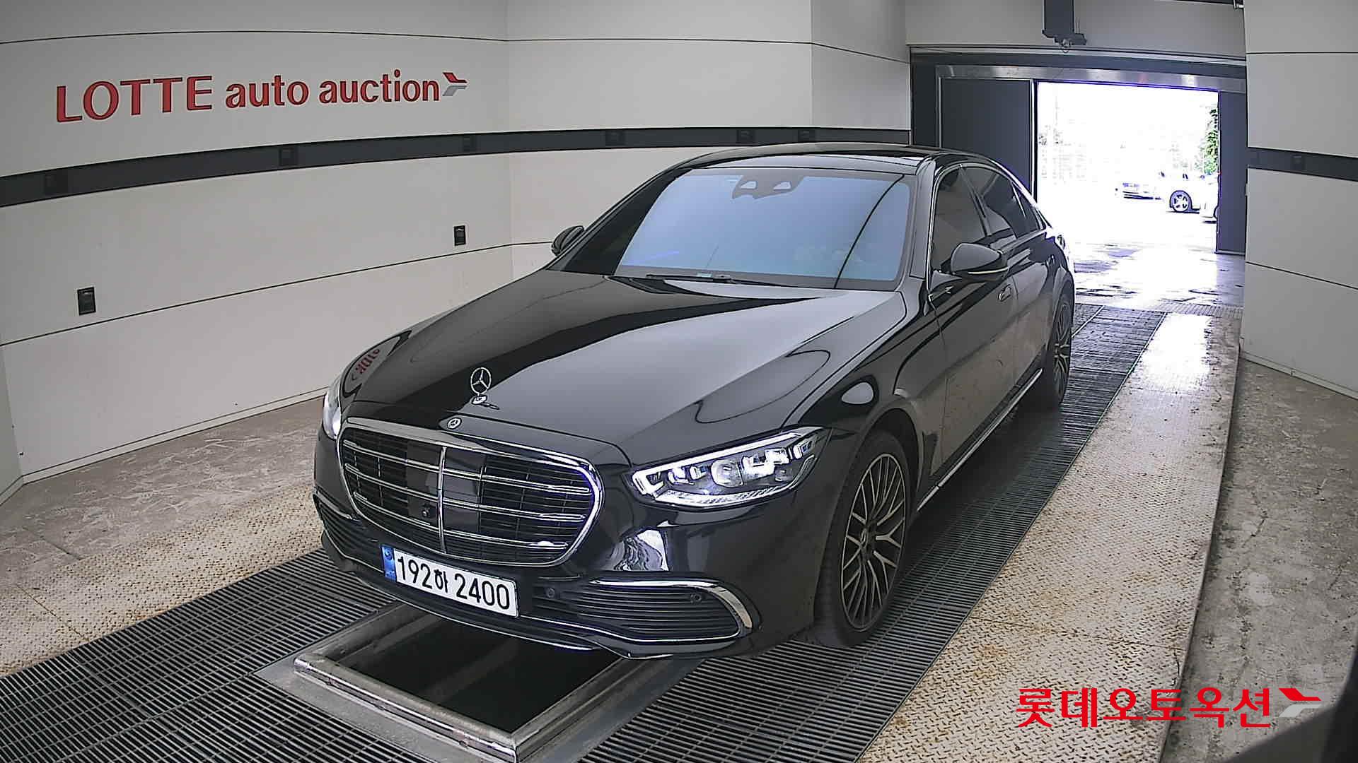 2022 - mercedes-benz s580