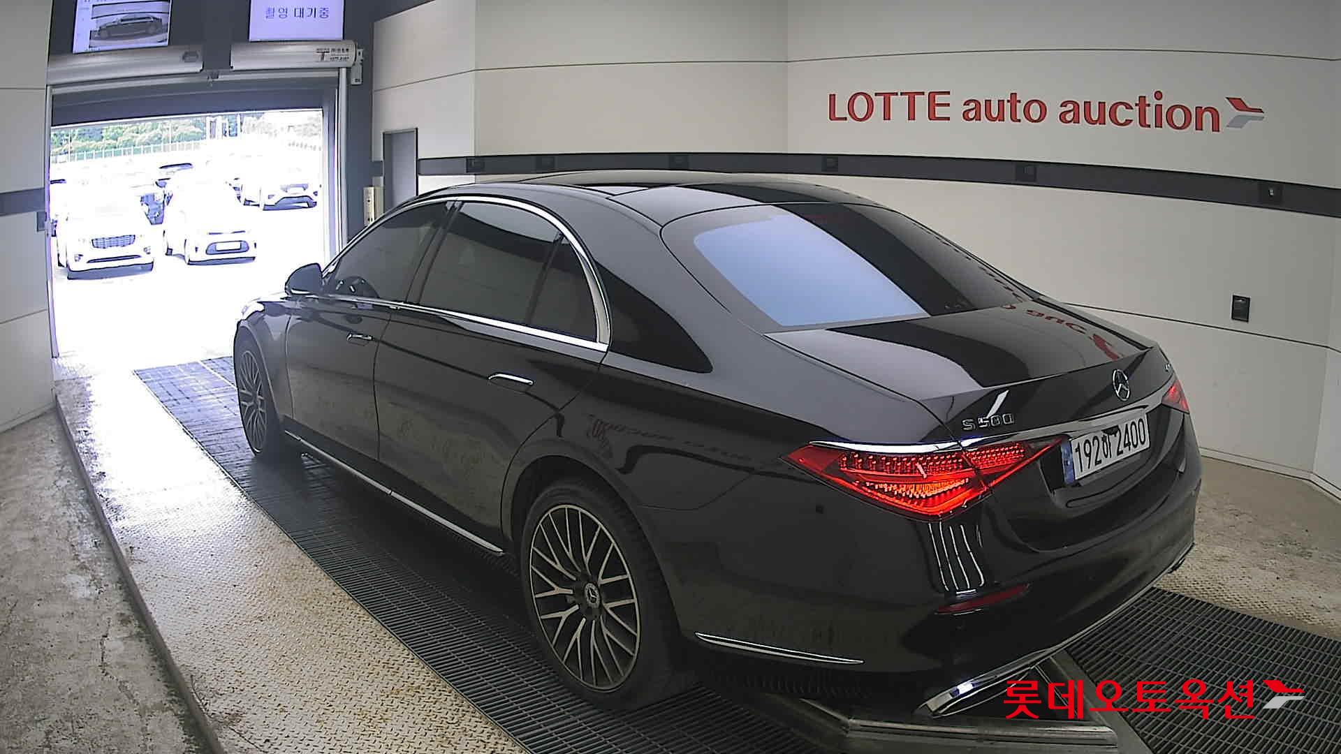 2022 - mercedes-benz s580