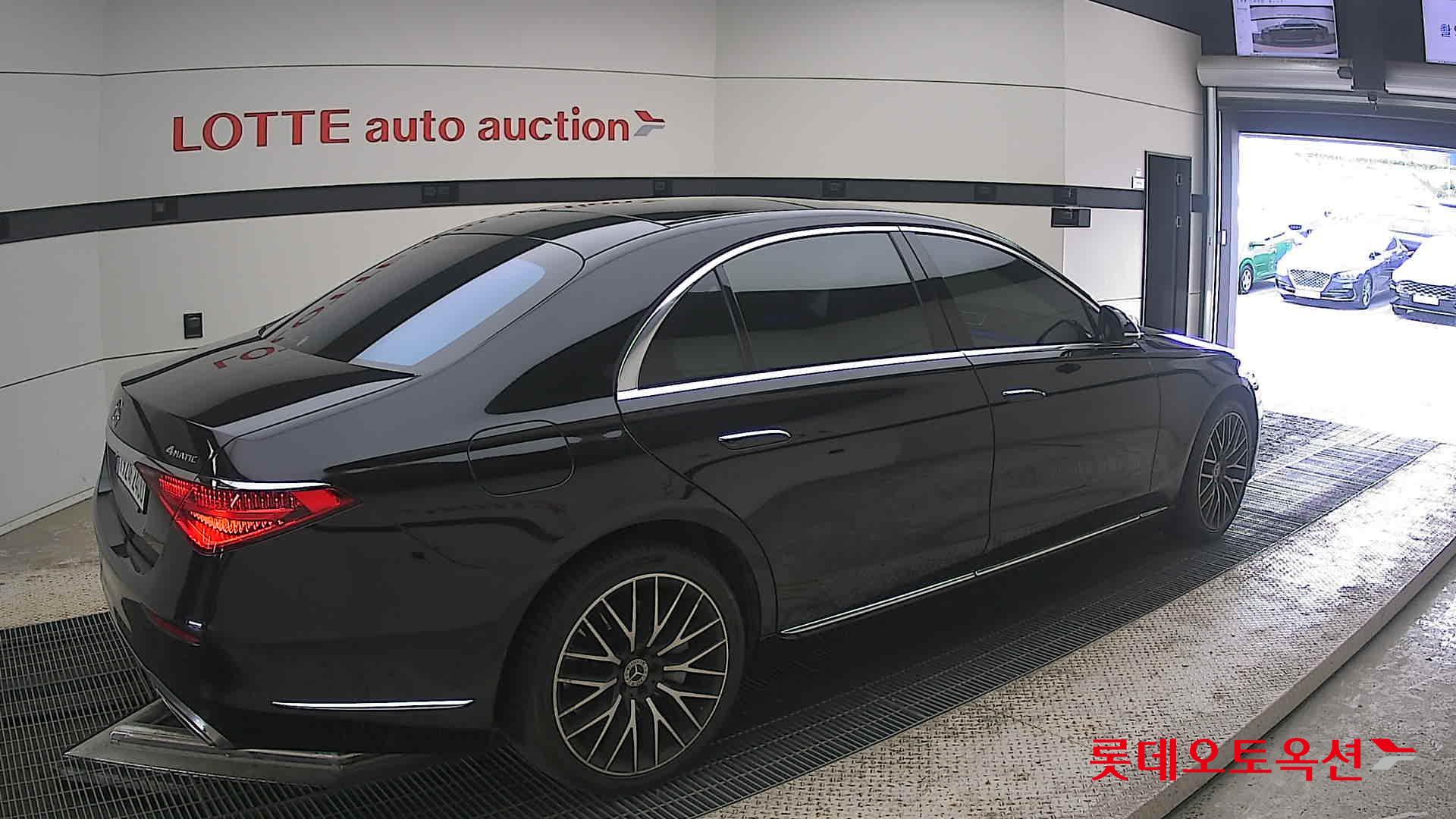 2022 - mercedes-benz s580