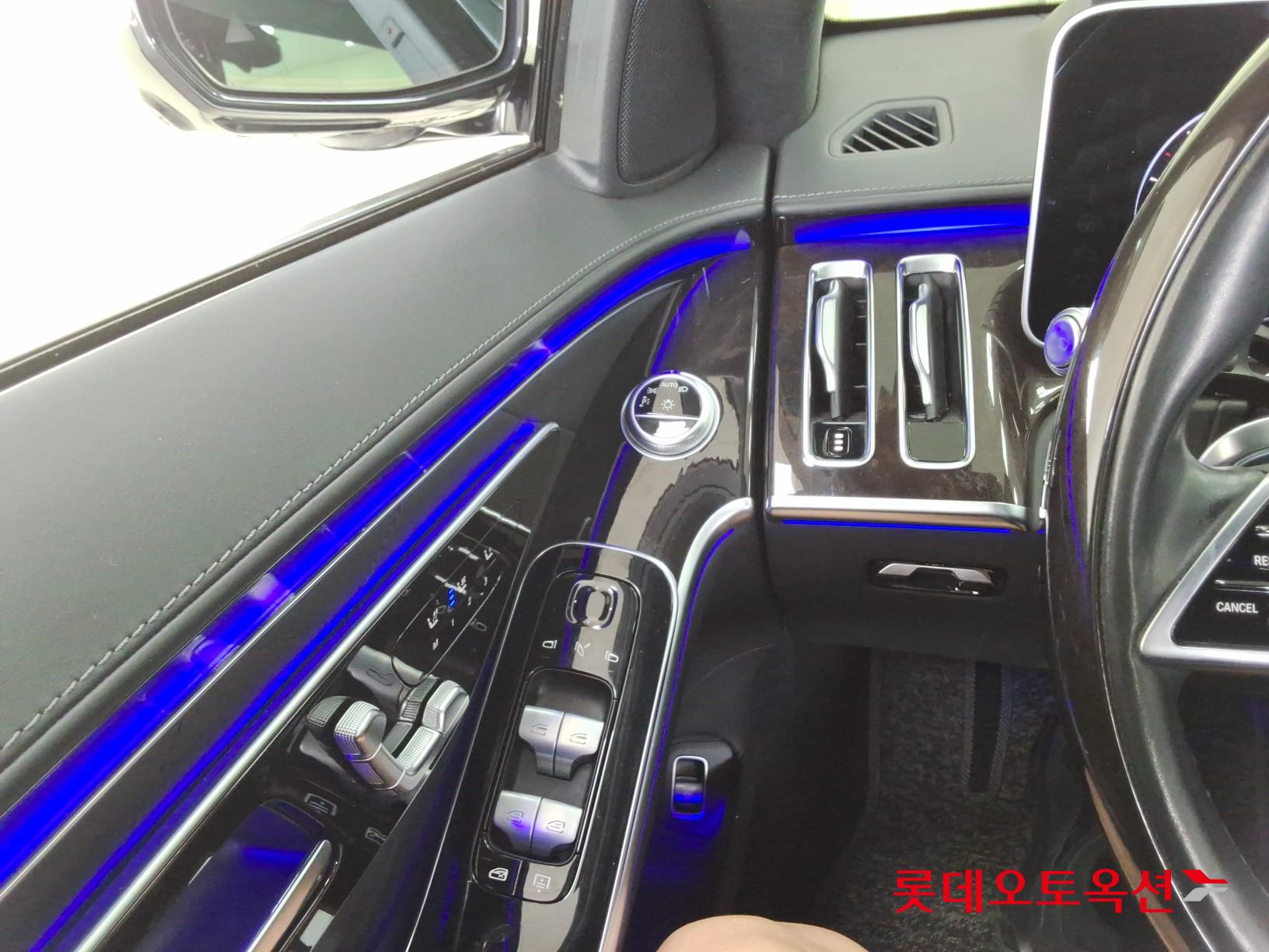 2022 - mercedes-benz s580