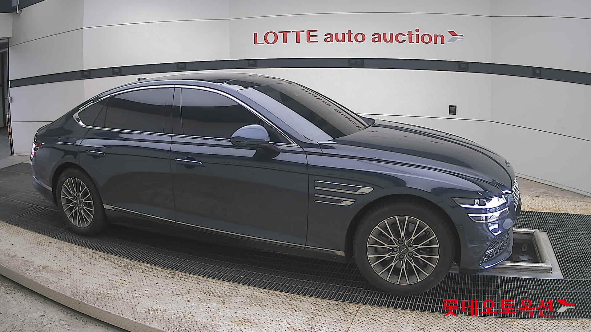 2023 - genesis g80