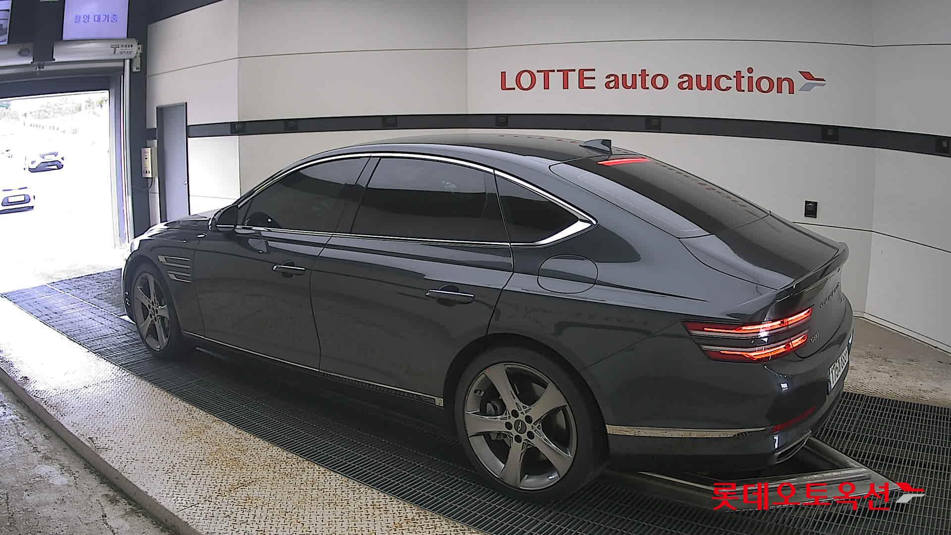 2024 - genesis g80