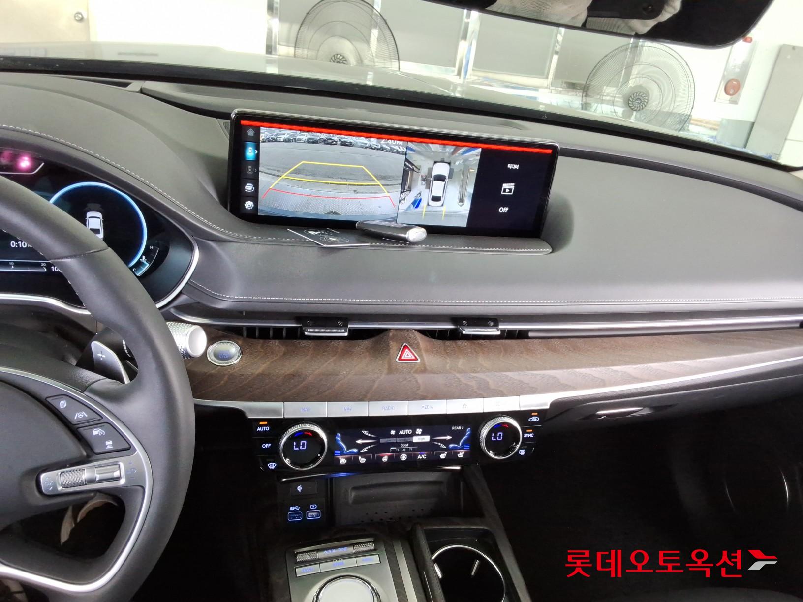 2024 - genesis g80