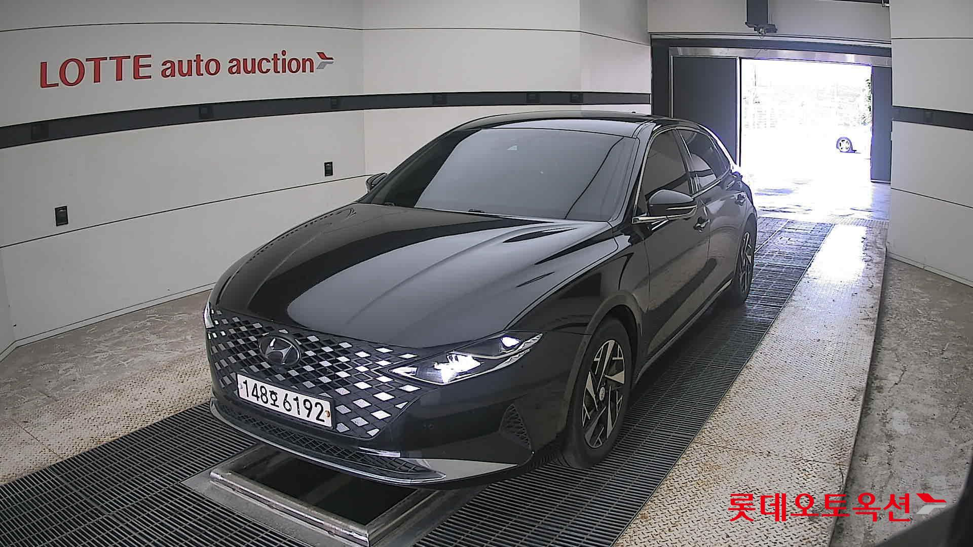 2022 - hyundai grandeur