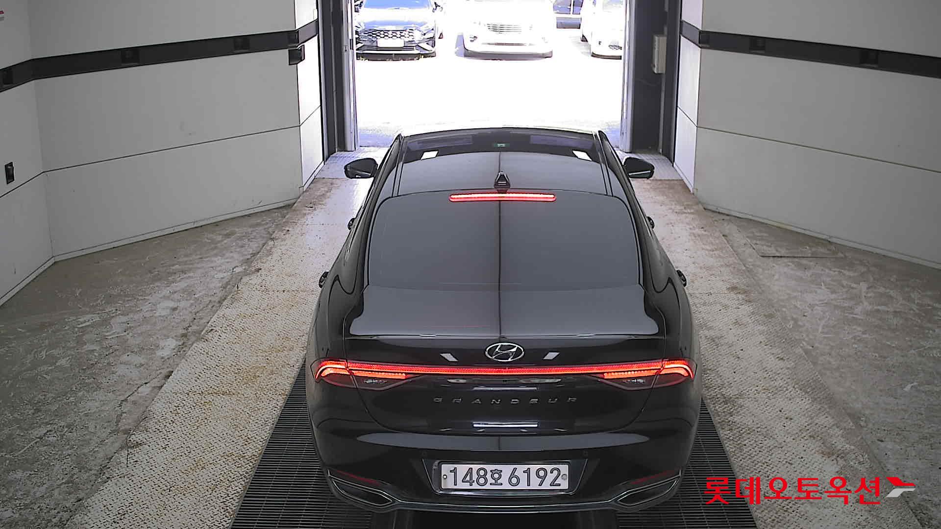 2022 - hyundai grandeur