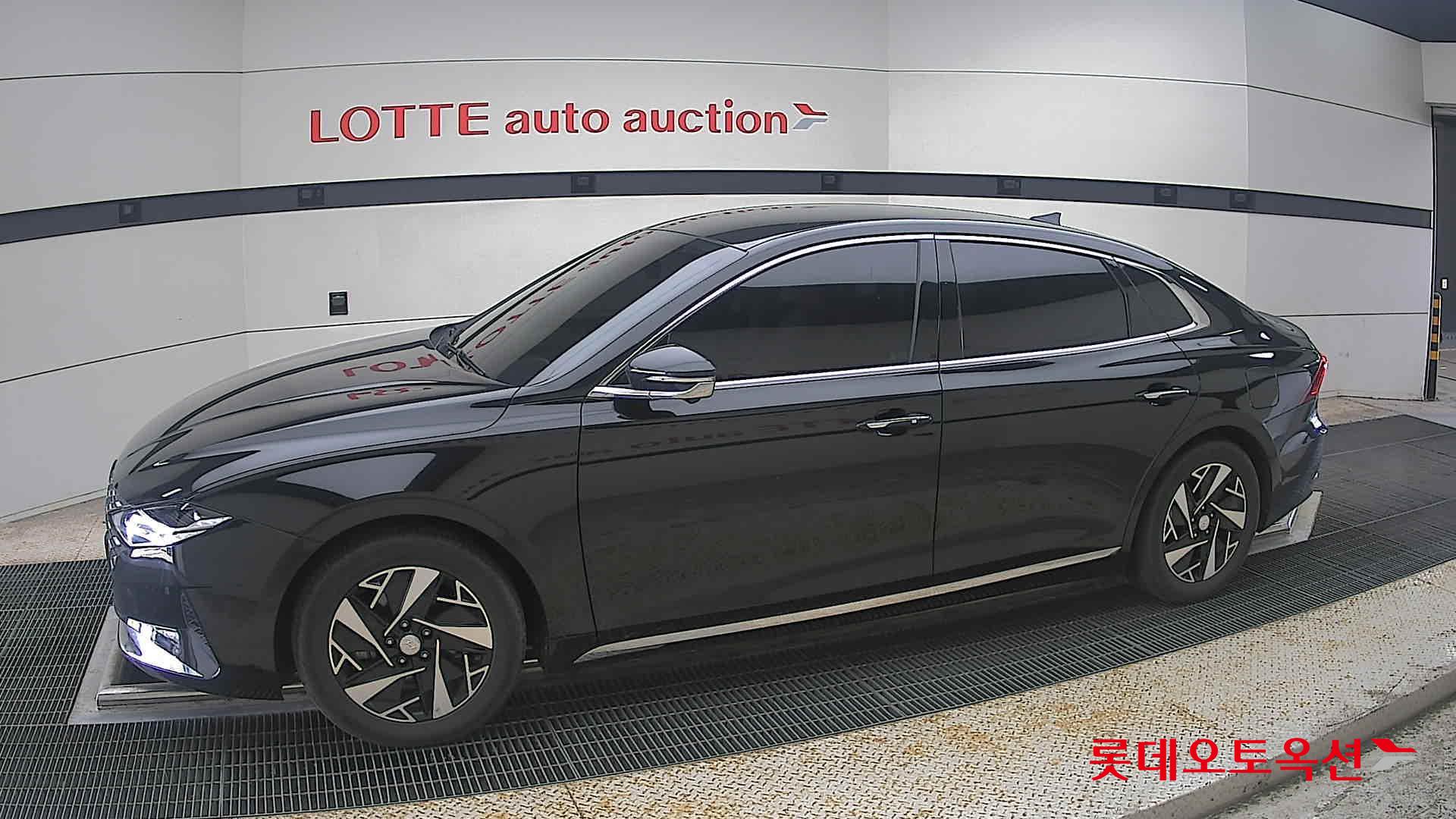 2022 - hyundai grandeur