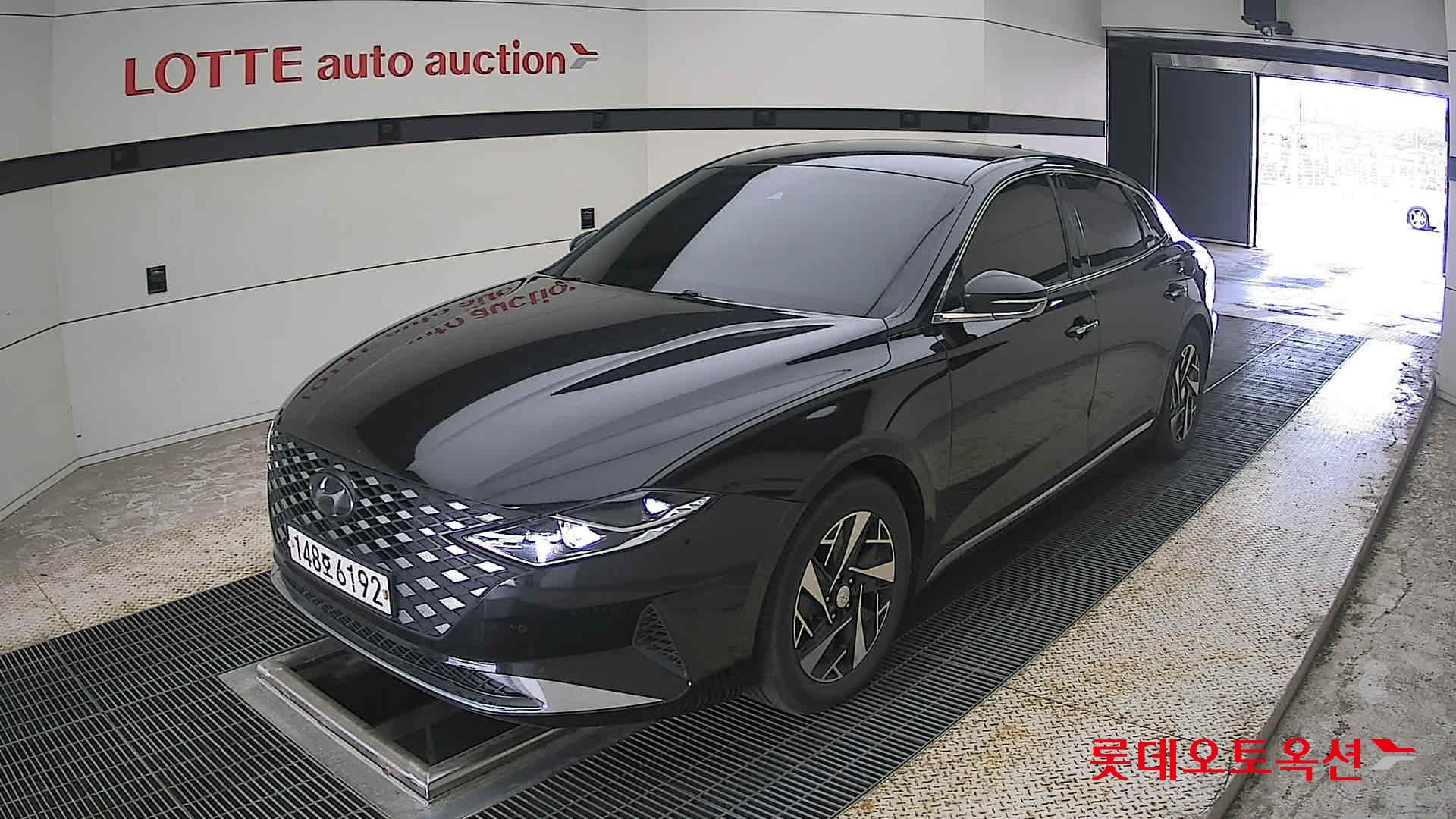 2022 - hyundai grandeur