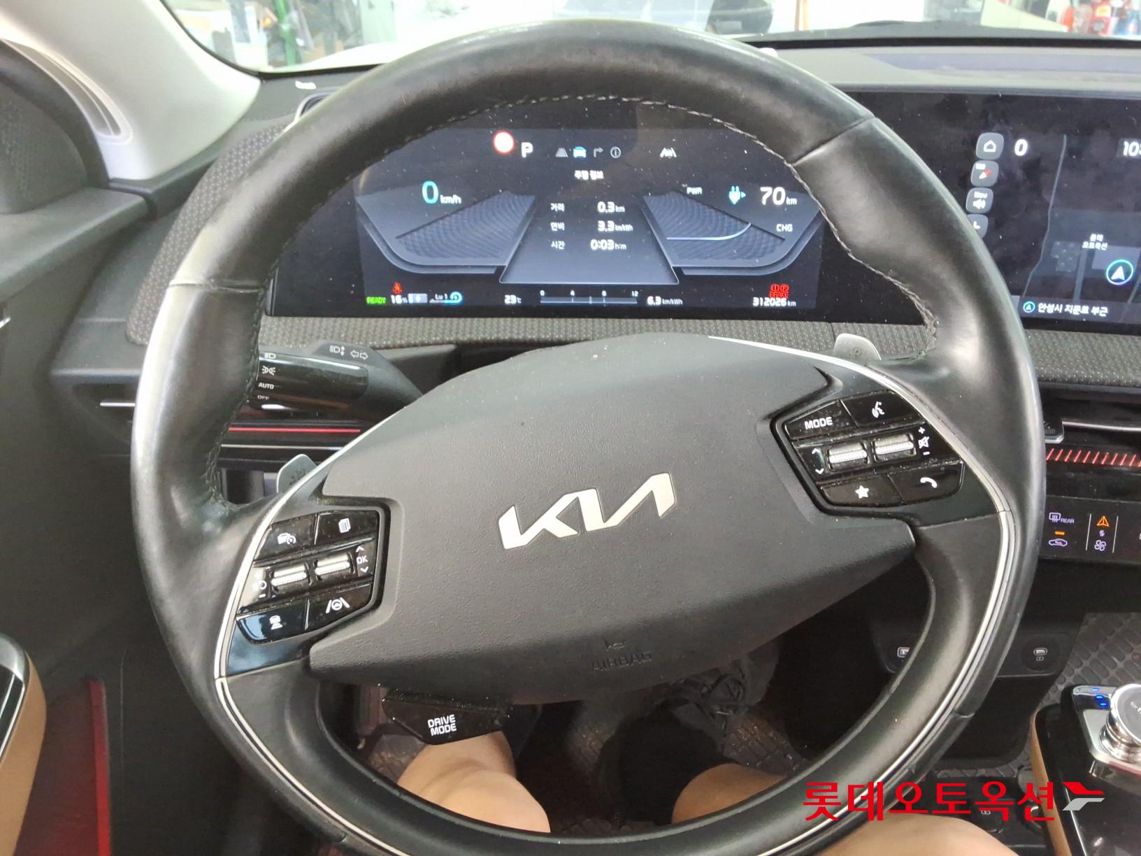 2022 - kia ev6