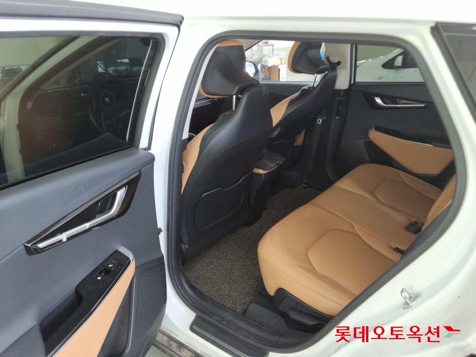 2022 - kia ev6