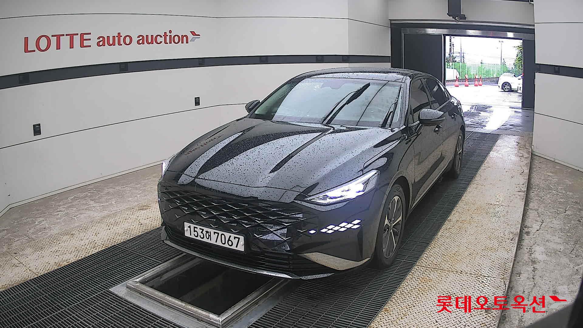 2022 - kia k8