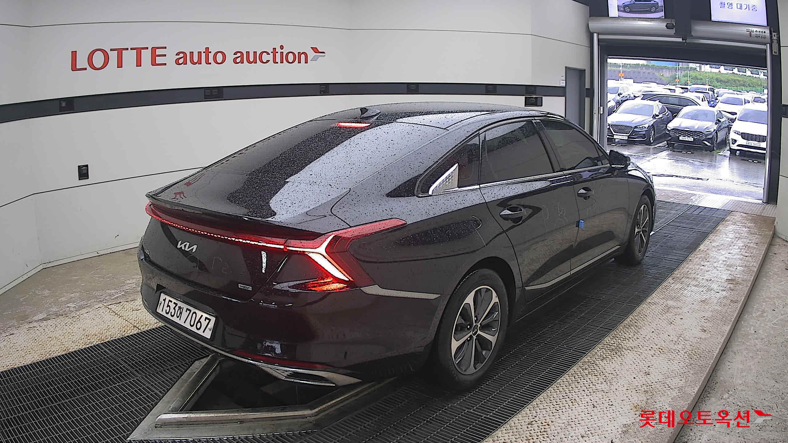 2022 - kia k8