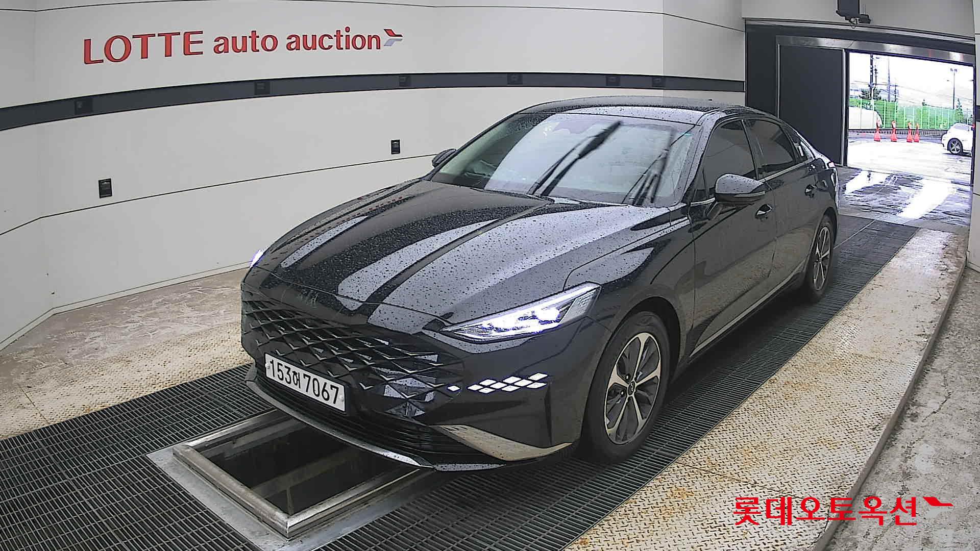 2022 - kia k8