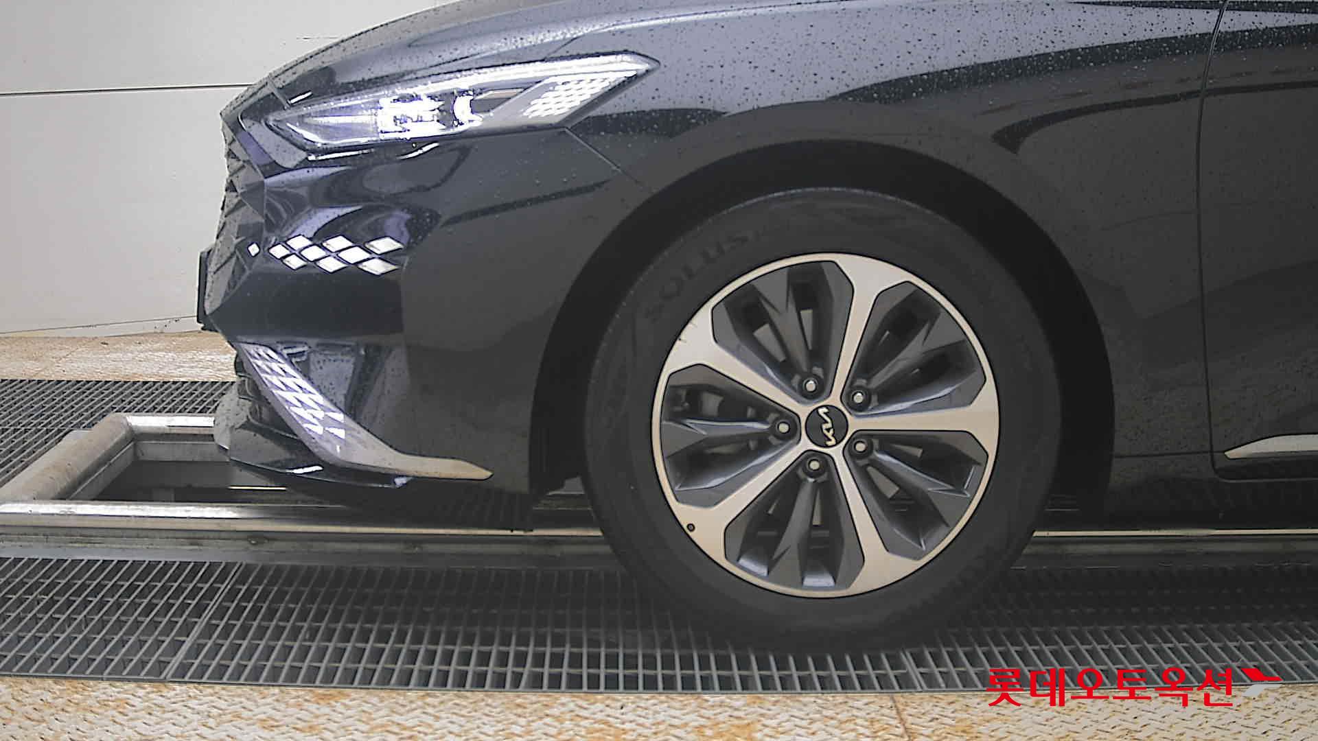 2022 - kia k8