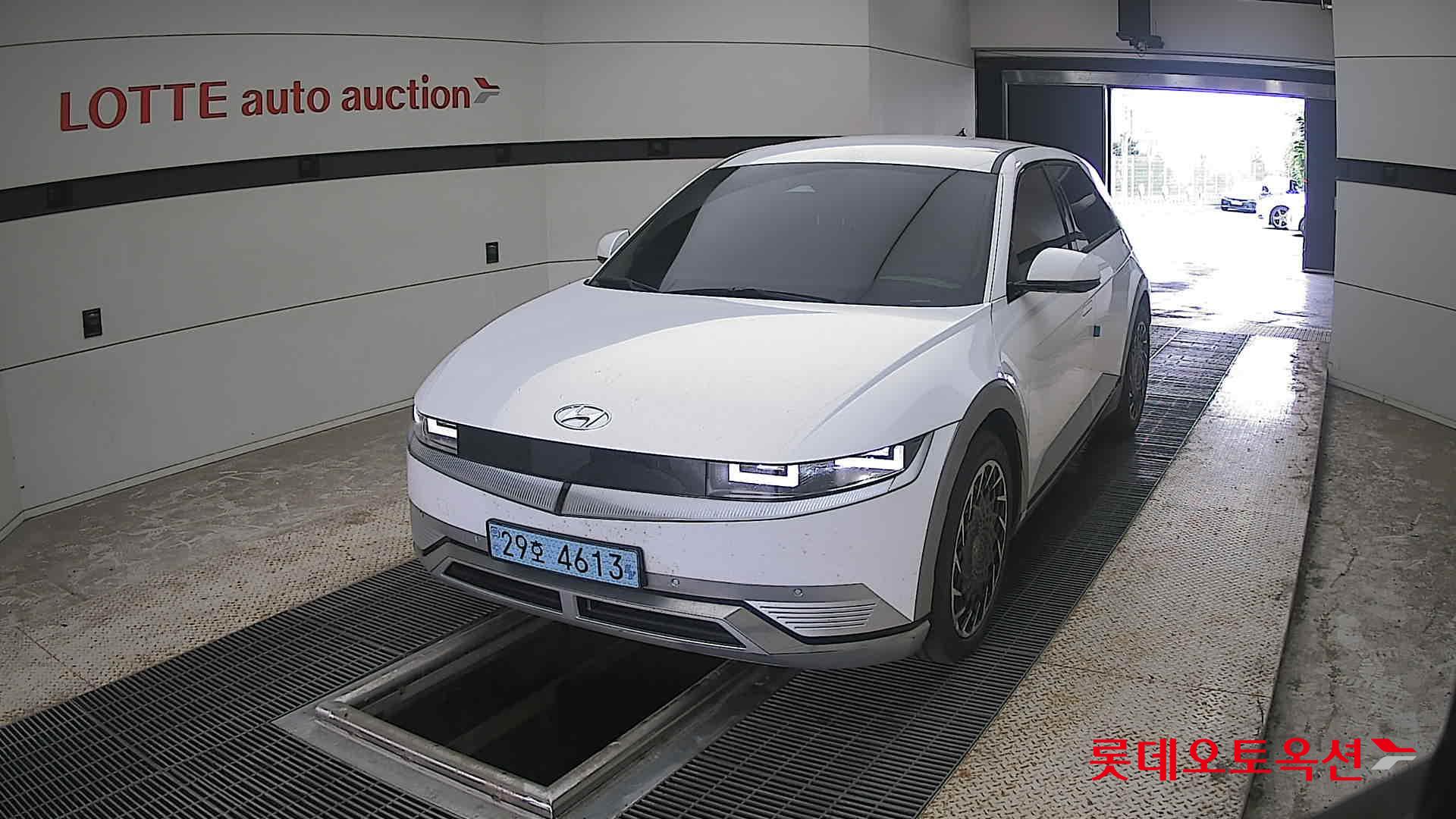 2022 - hyundai ioniq