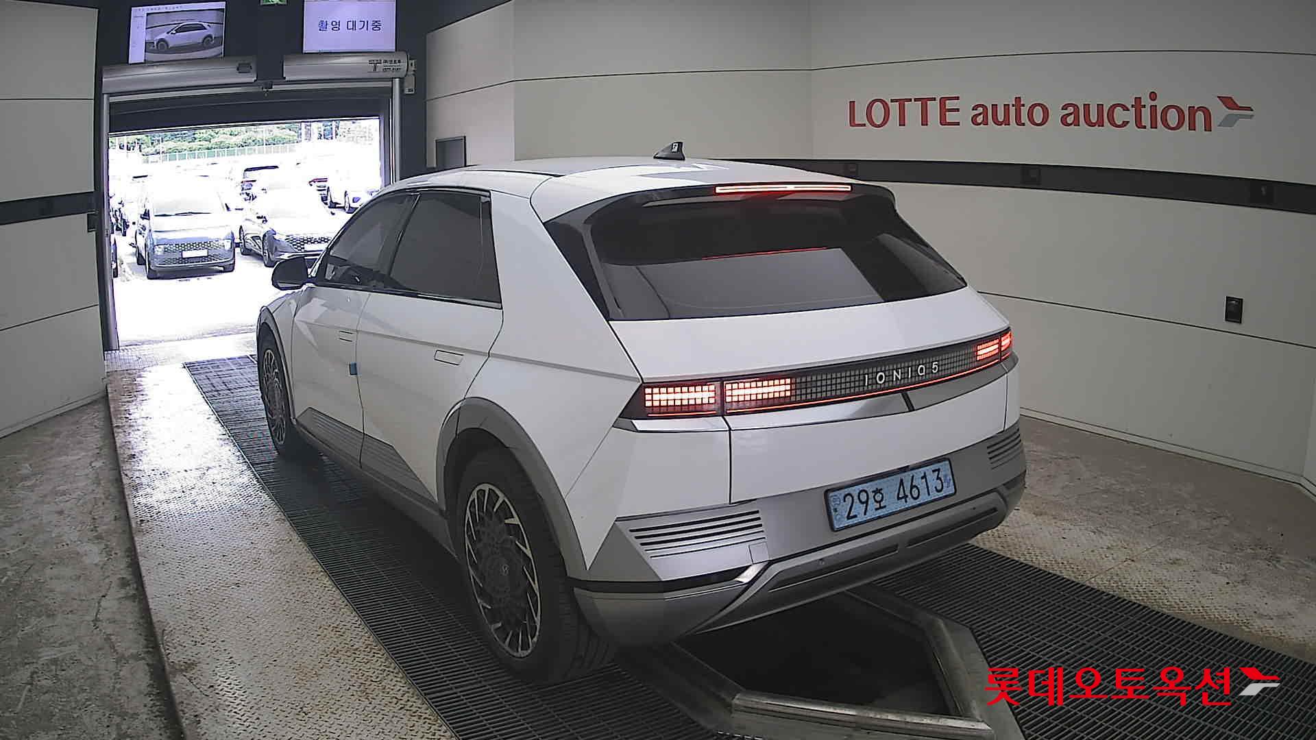 2022 - hyundai ioniq
