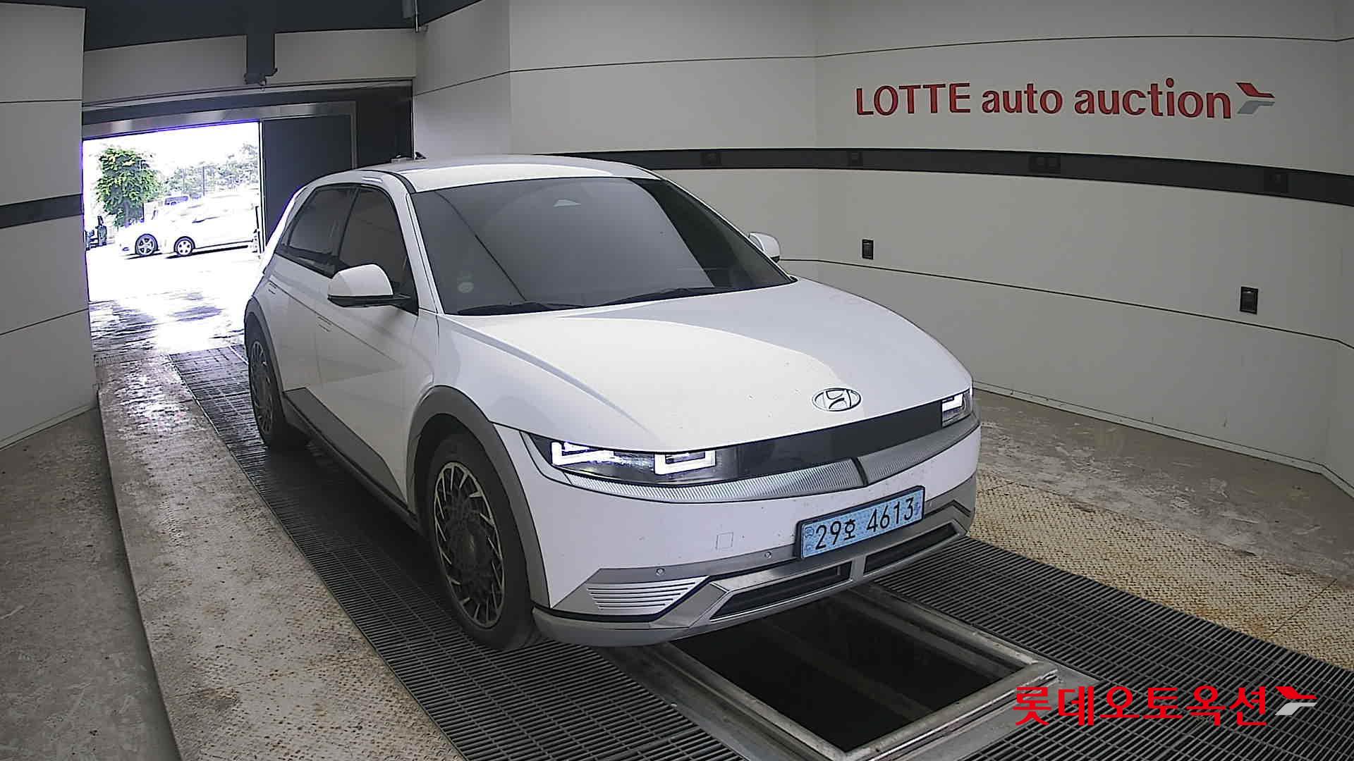 2022 - hyundai ioniq