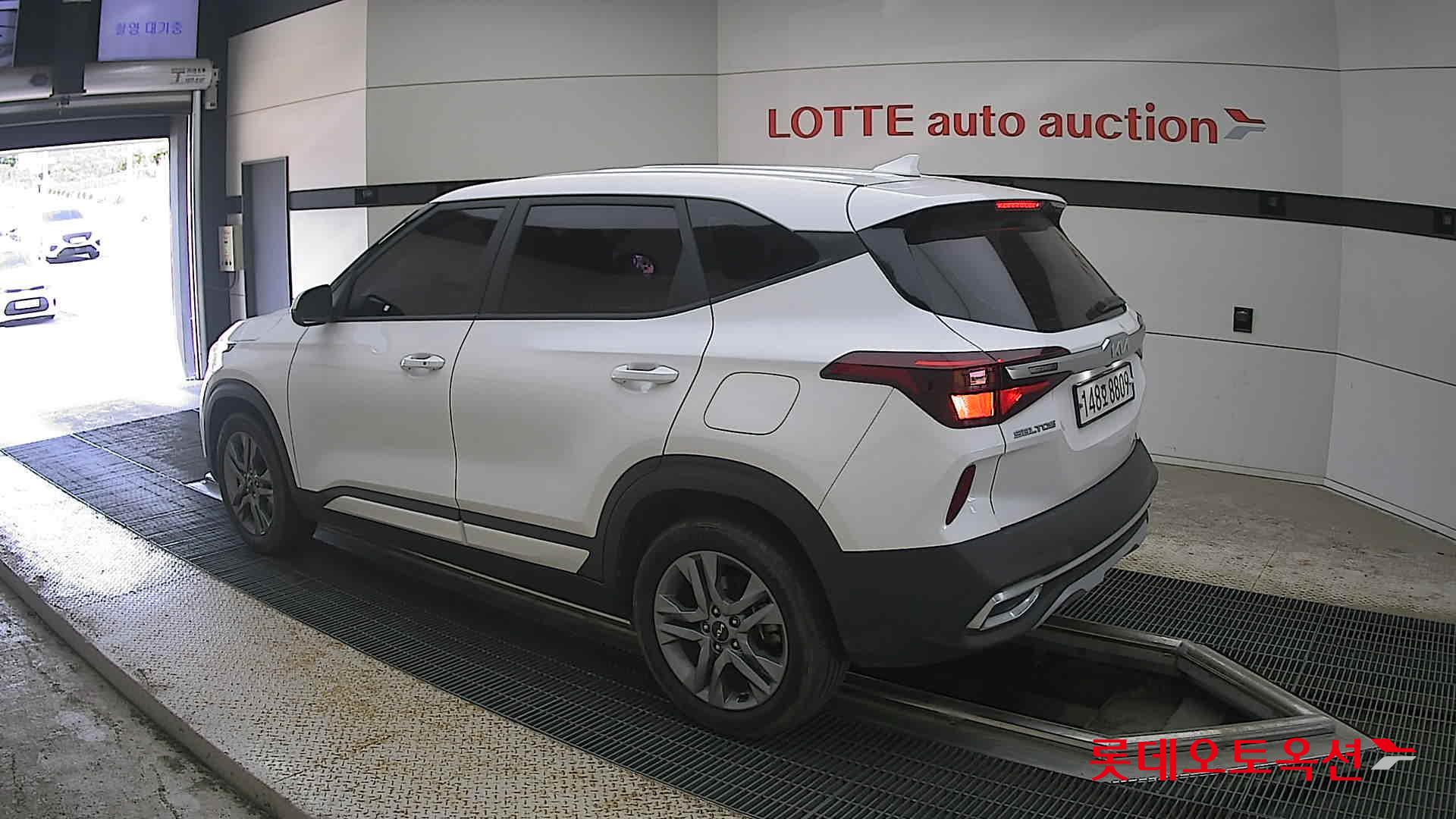2022 - kia seltos