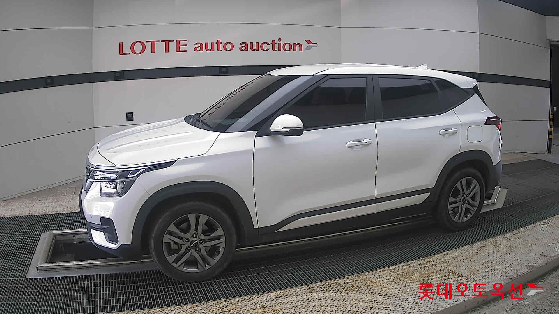 2022 - kia seltos