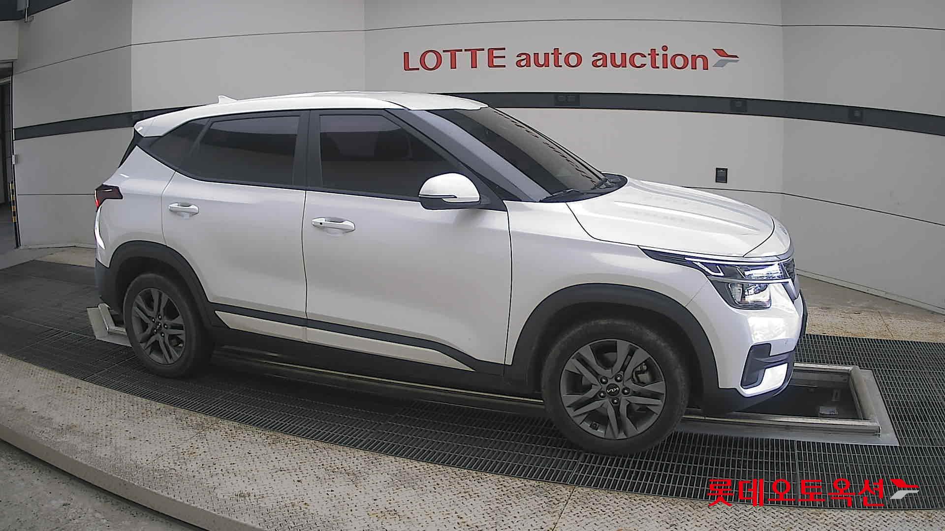 2022 - kia seltos