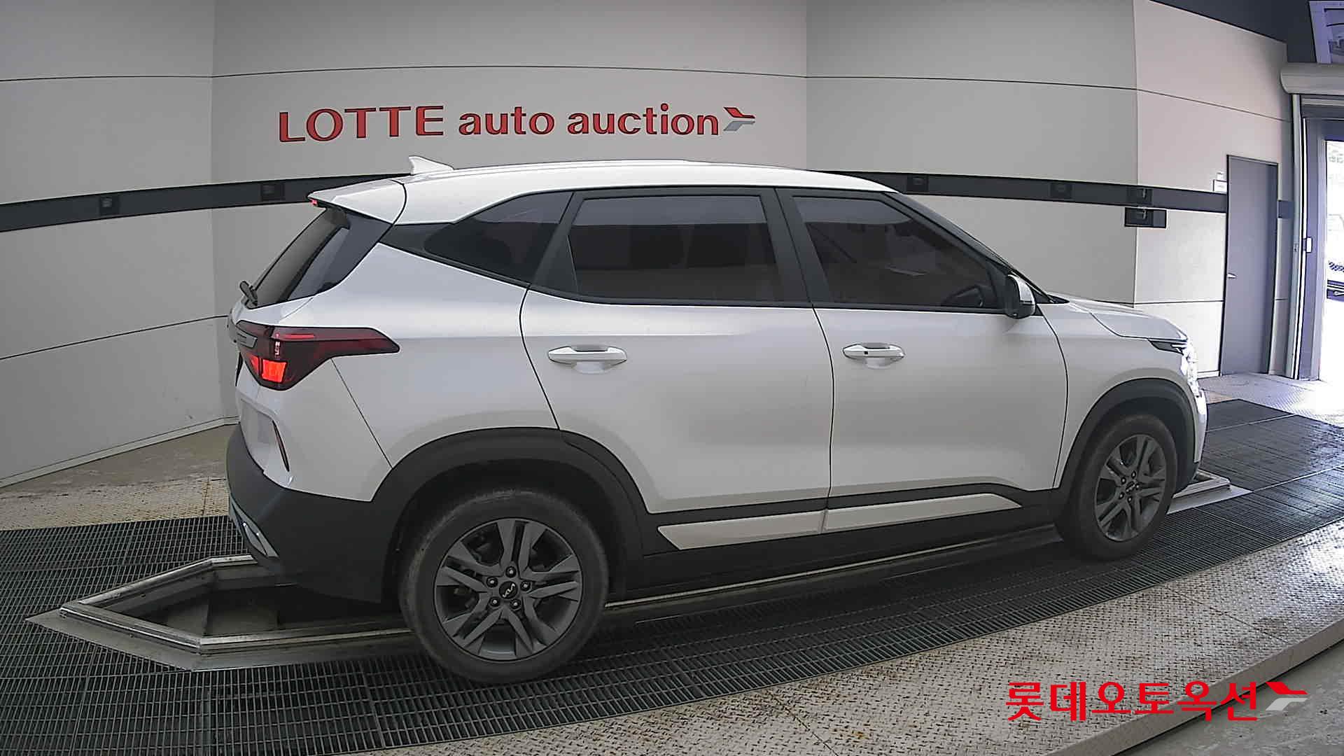 2022 - kia seltos