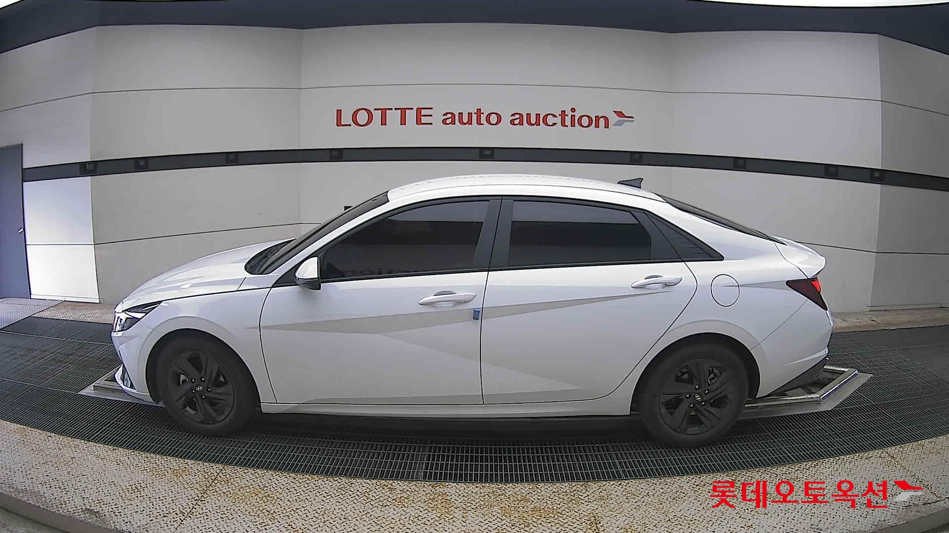 2023 - hyundai avante
