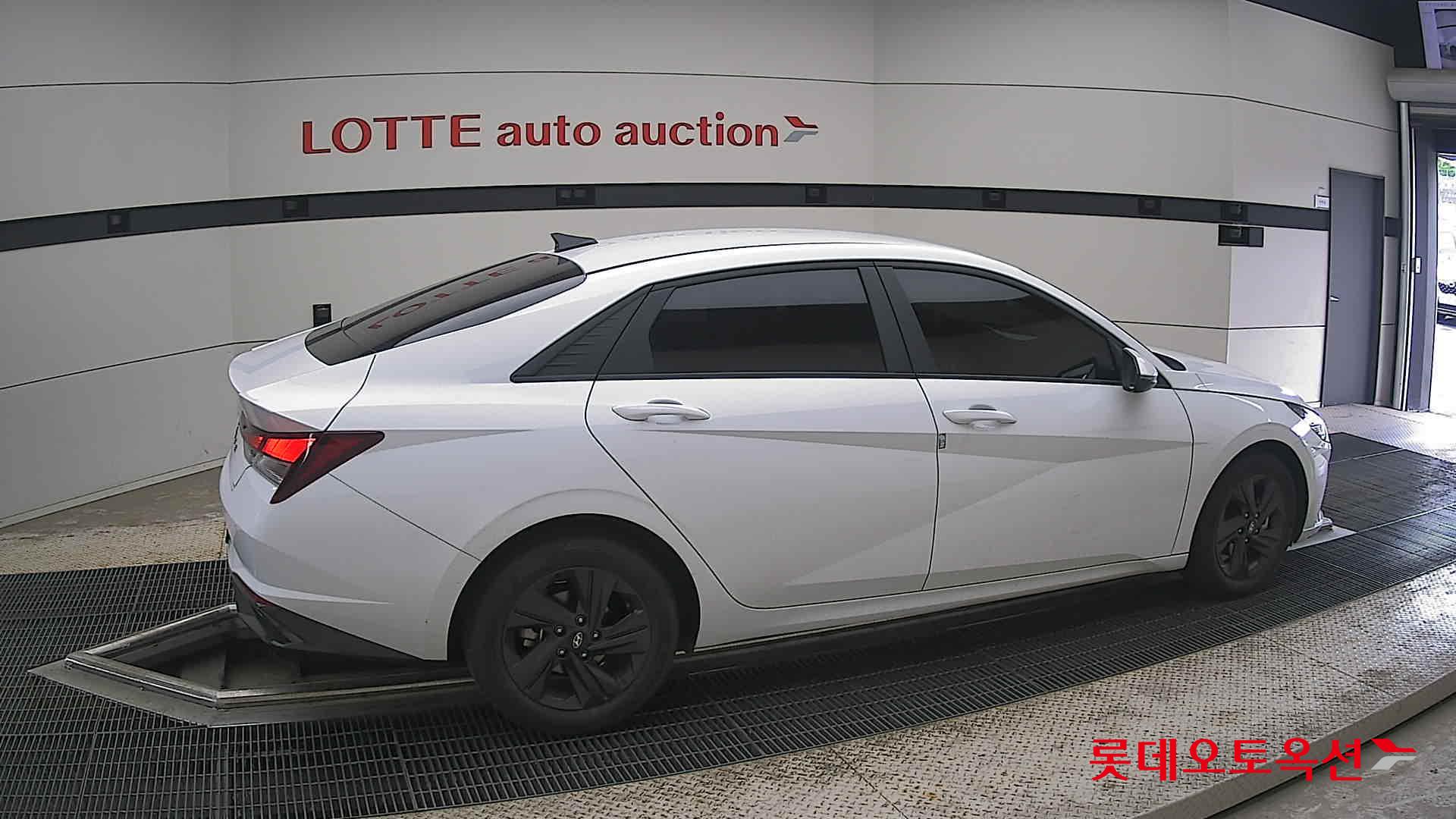 2023 - hyundai avante