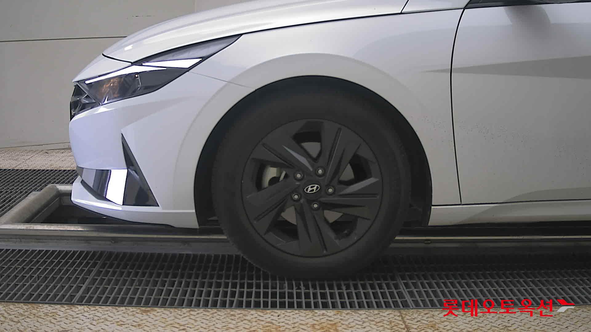 2023 - hyundai avante