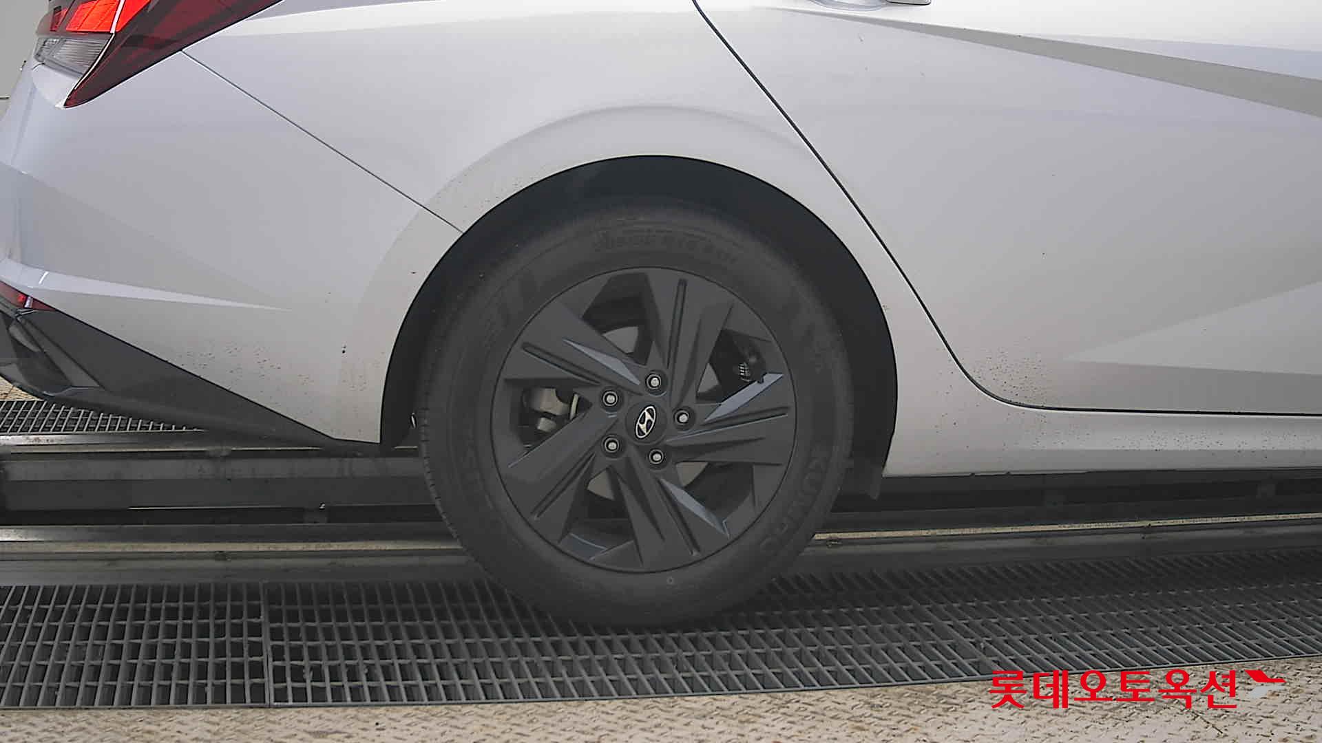 2023 - hyundai avante