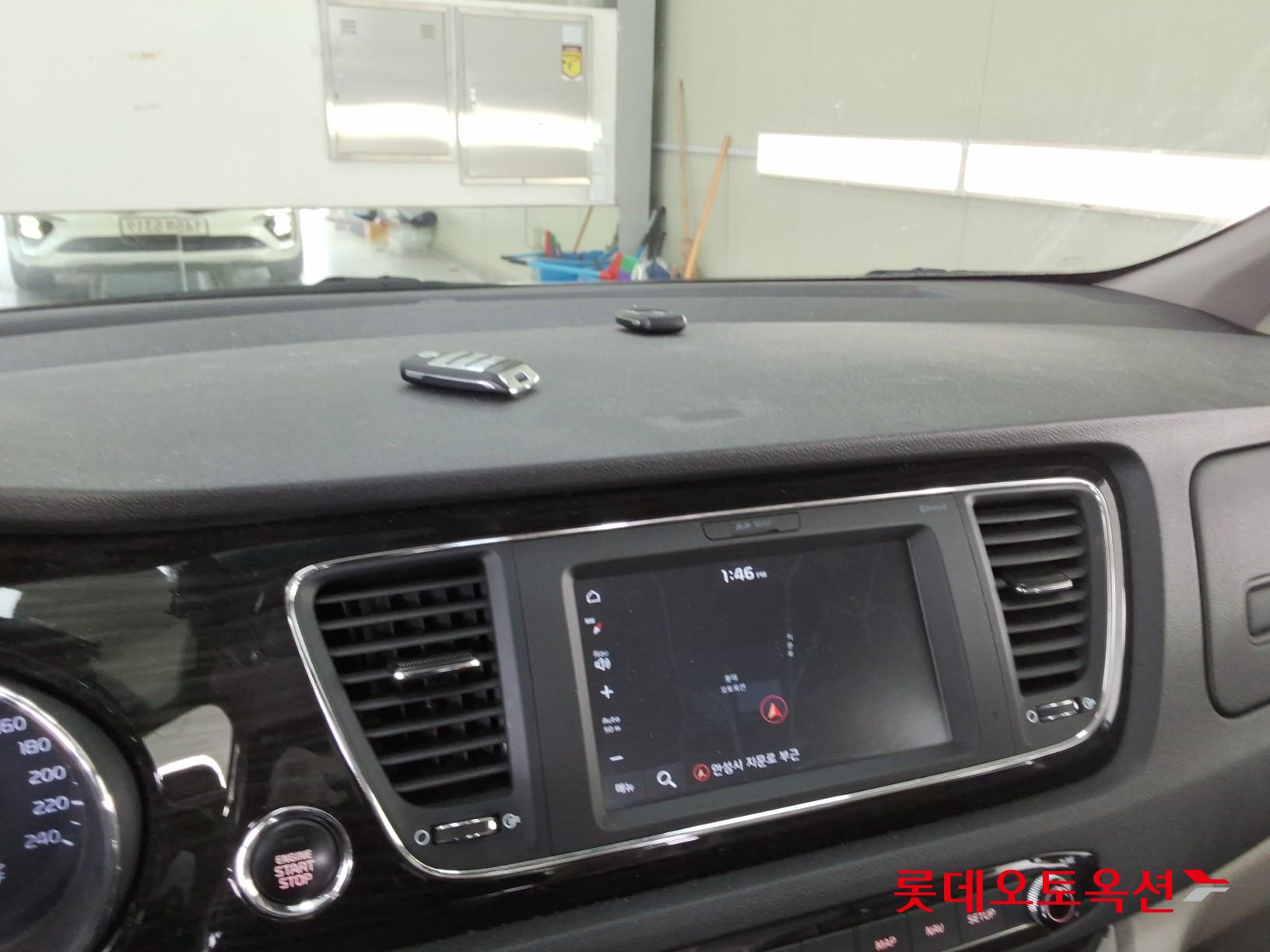 2020 - kia carnival
