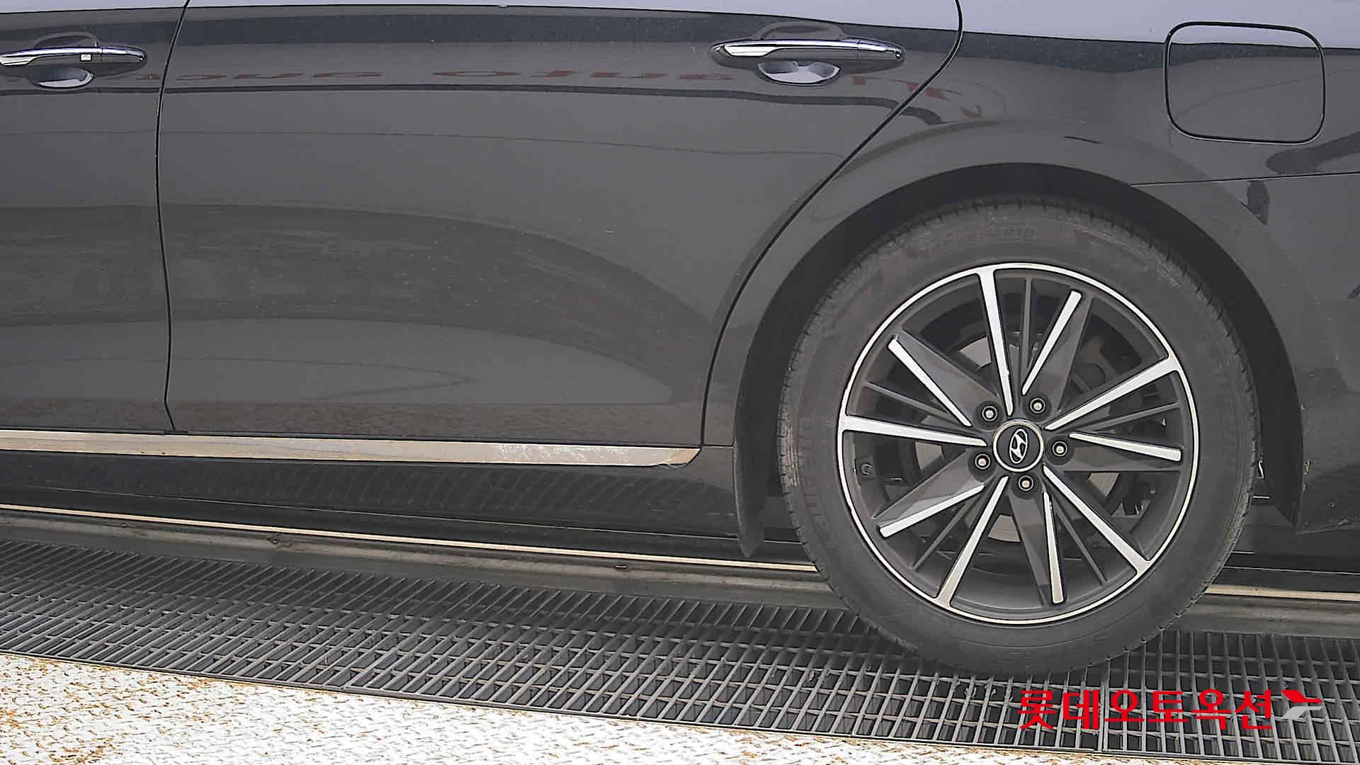 2022 - hyundai grandeur
