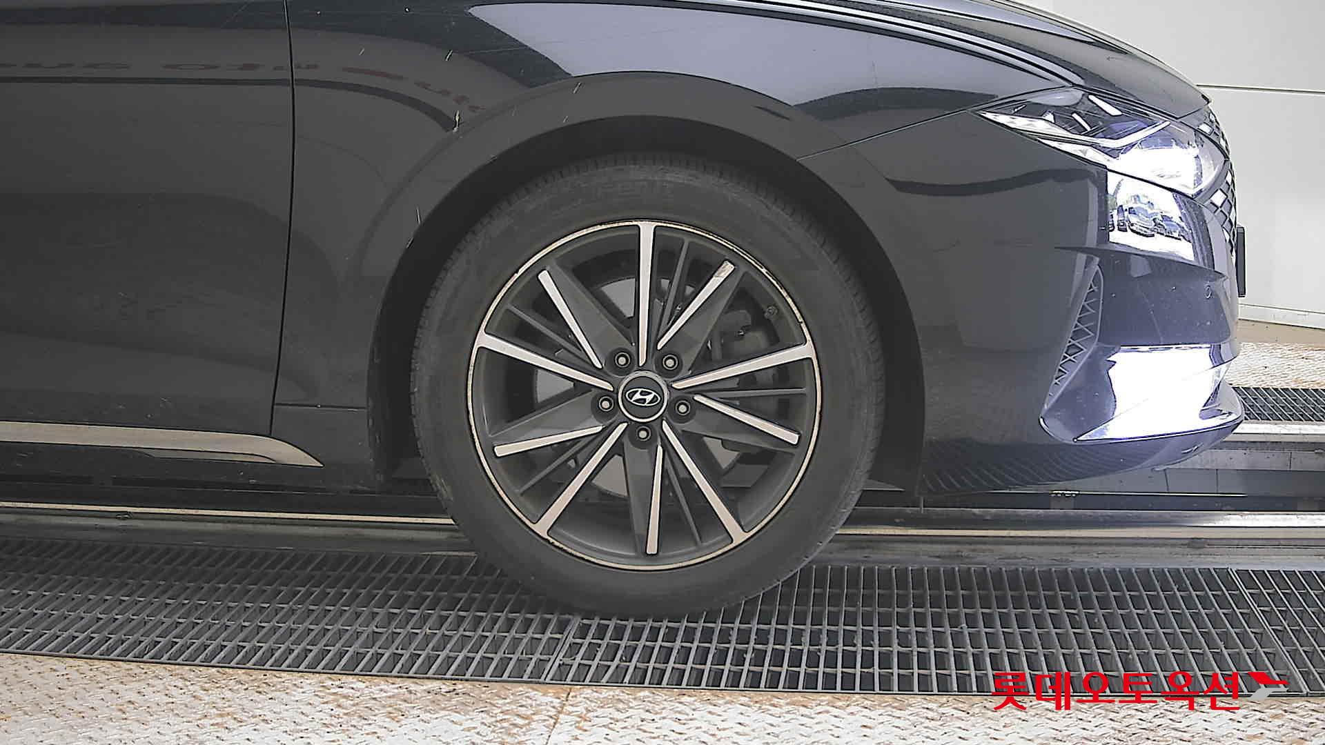 2022 - hyundai grandeur
