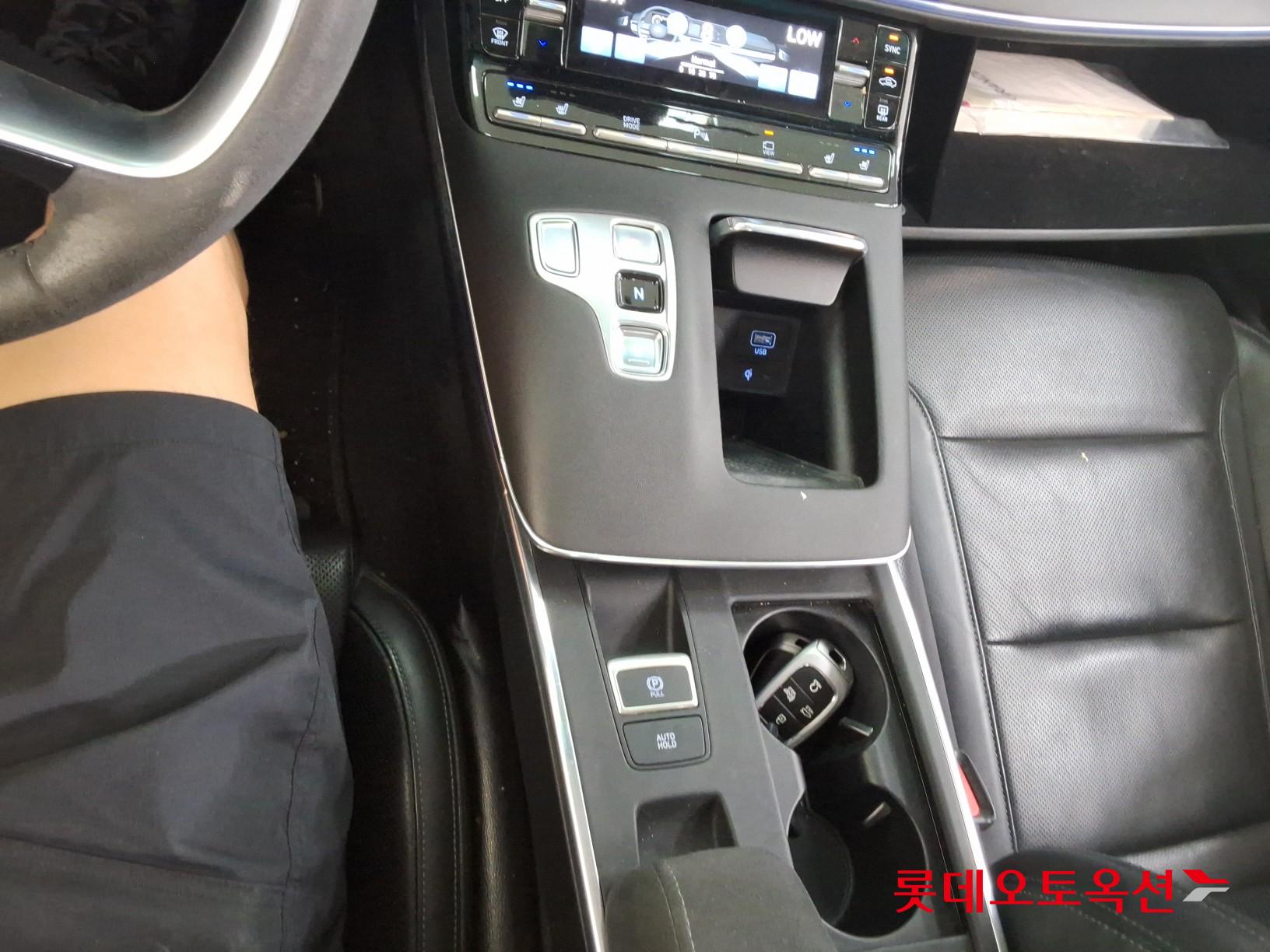 2022 - hyundai grandeur