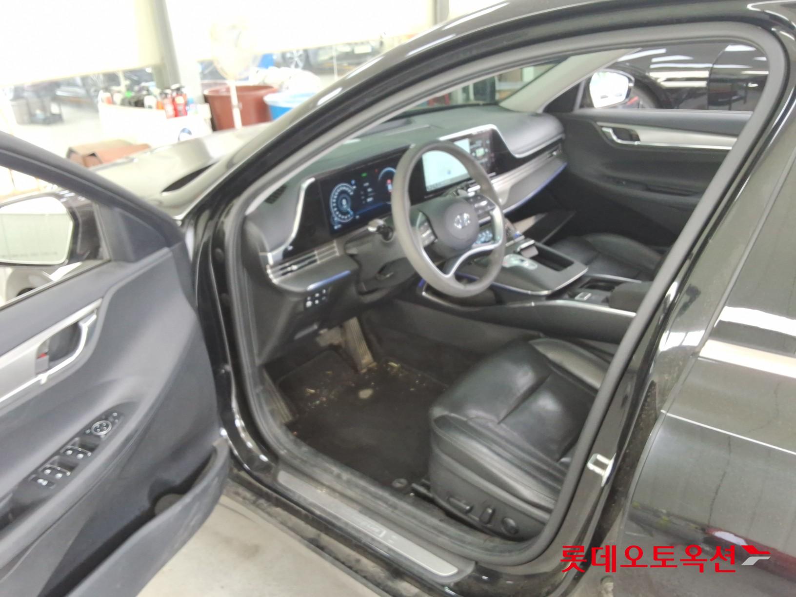 2022 - hyundai grandeur