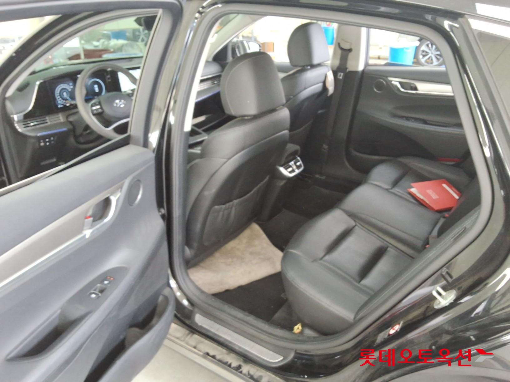 2022 - hyundai grandeur
