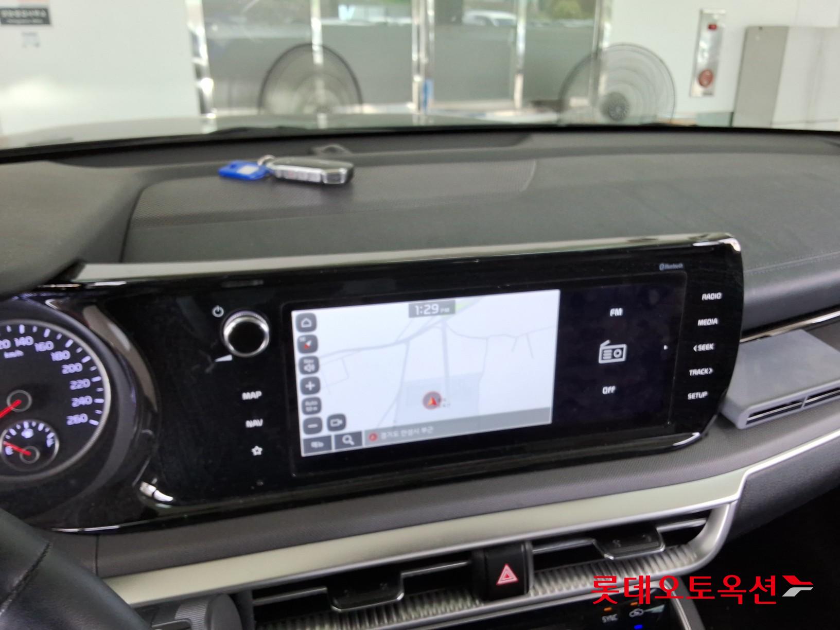 2023 - kia k5