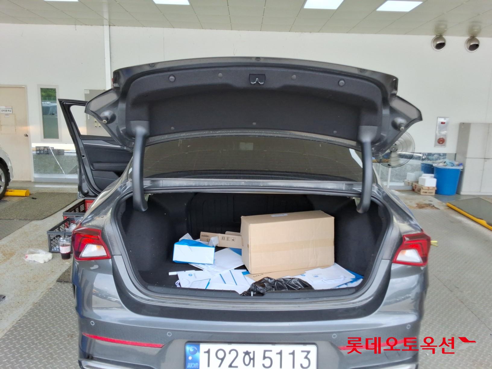 2023 - kia k5