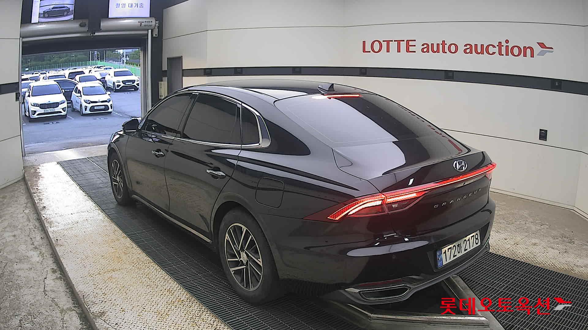 2022 - hyundai grandeur