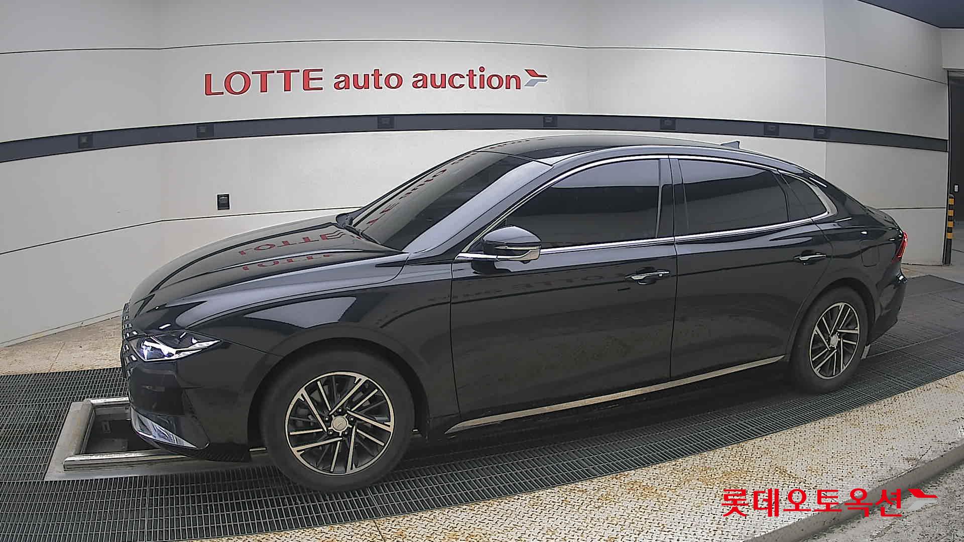 2022 - hyundai grandeur