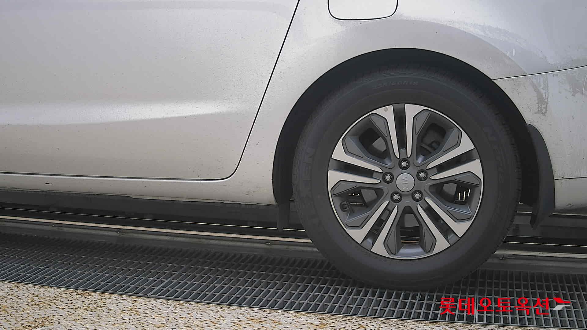 2019 - kia carnival