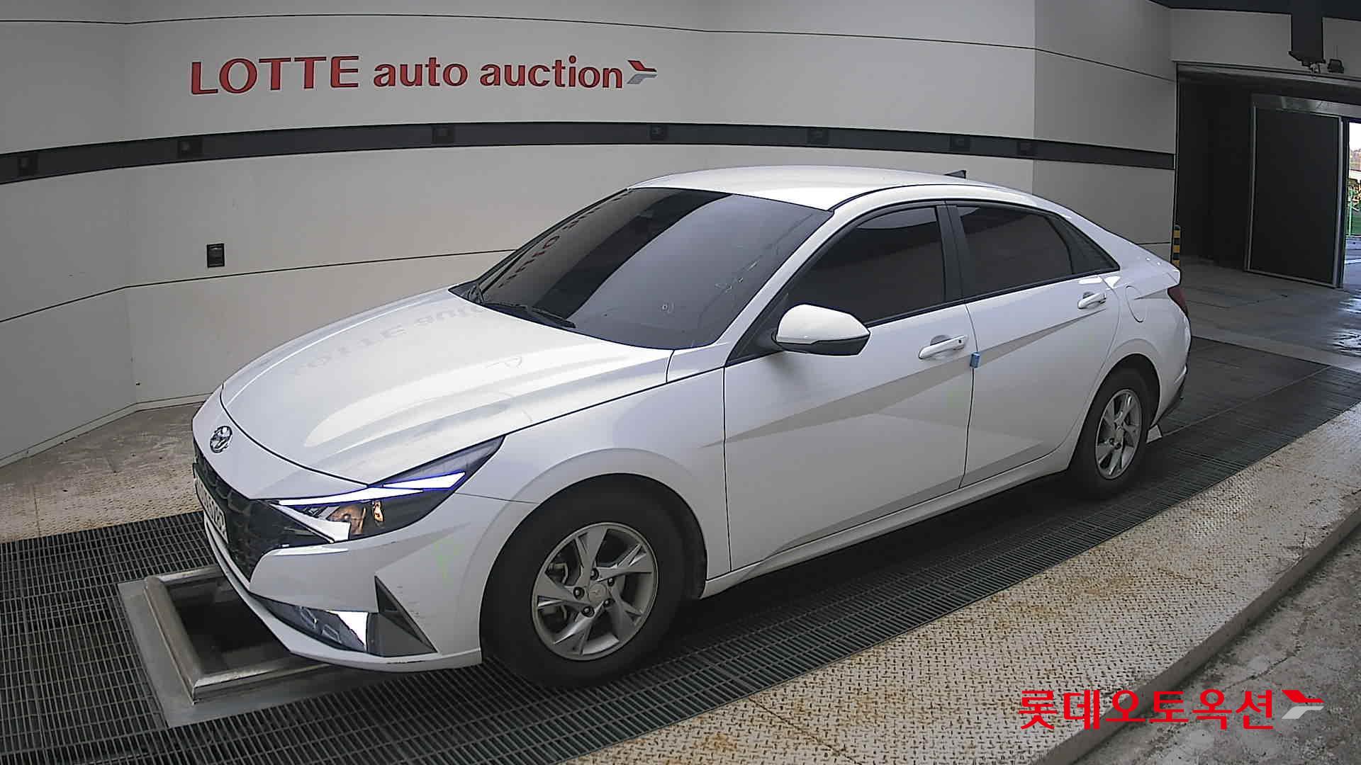 2021 - hyundai avante